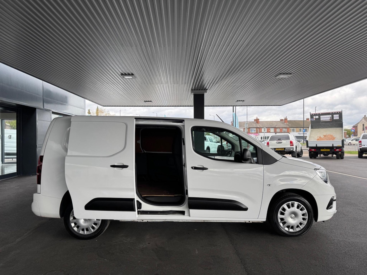 Used Vauxhall Combo 2020 for sale - 78128244: Photo 11