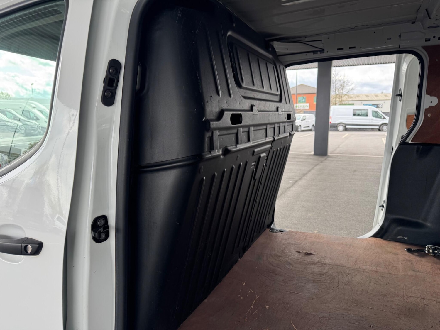 Used Vauxhall Combo 2020 for sale - 78128244: Photo 20