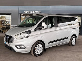 Used Ford Tourneo Custom 2022 for sale - 79565161: Photo