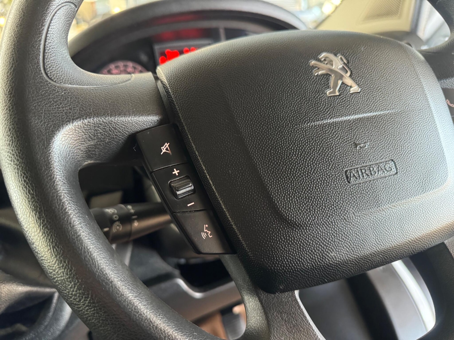 Used Peugeot Boxer 2023 for sale - 76780751: Photo 38