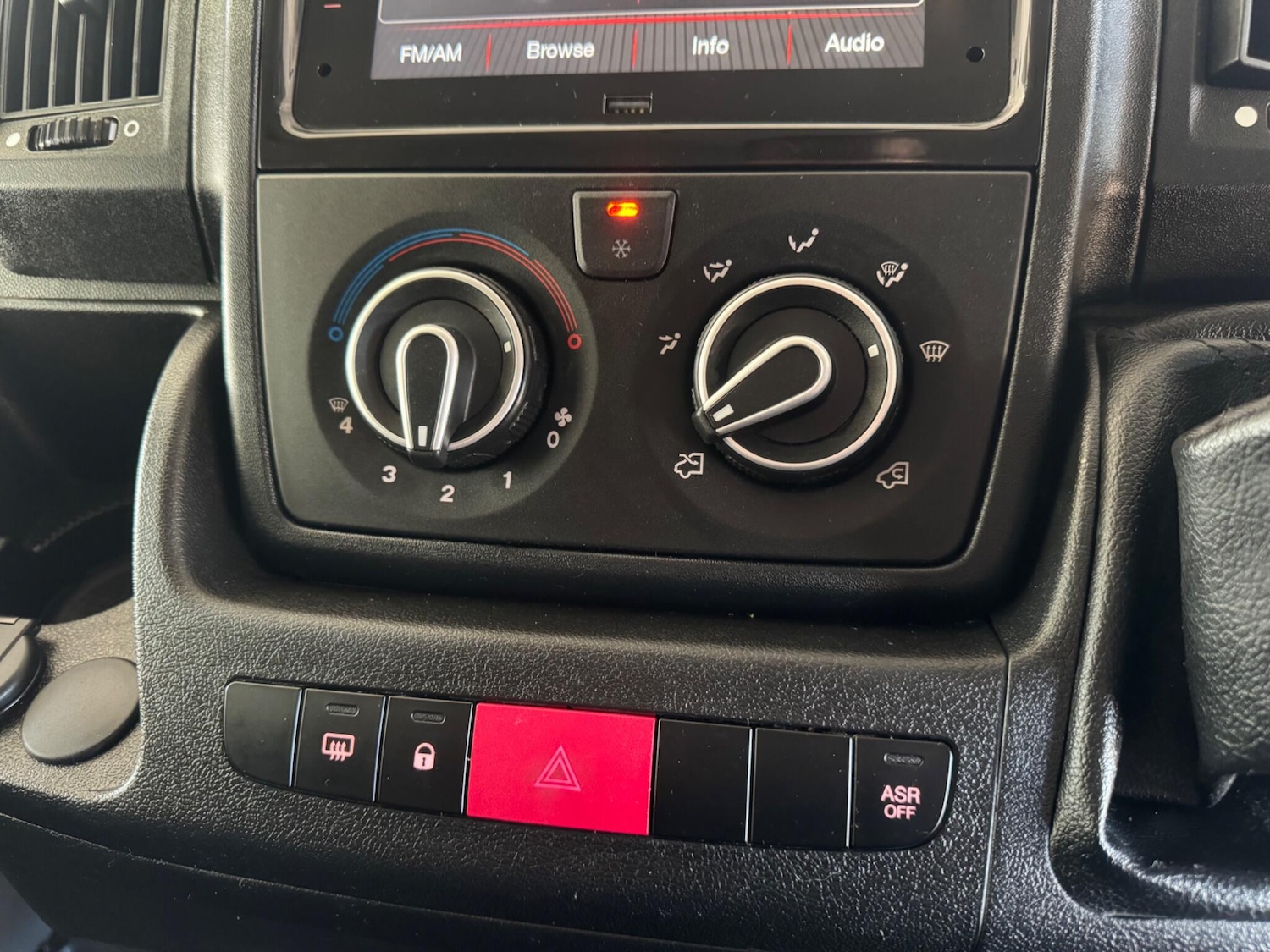 Used Peugeot Boxer 2023 for sale - 76780751: Photo 49