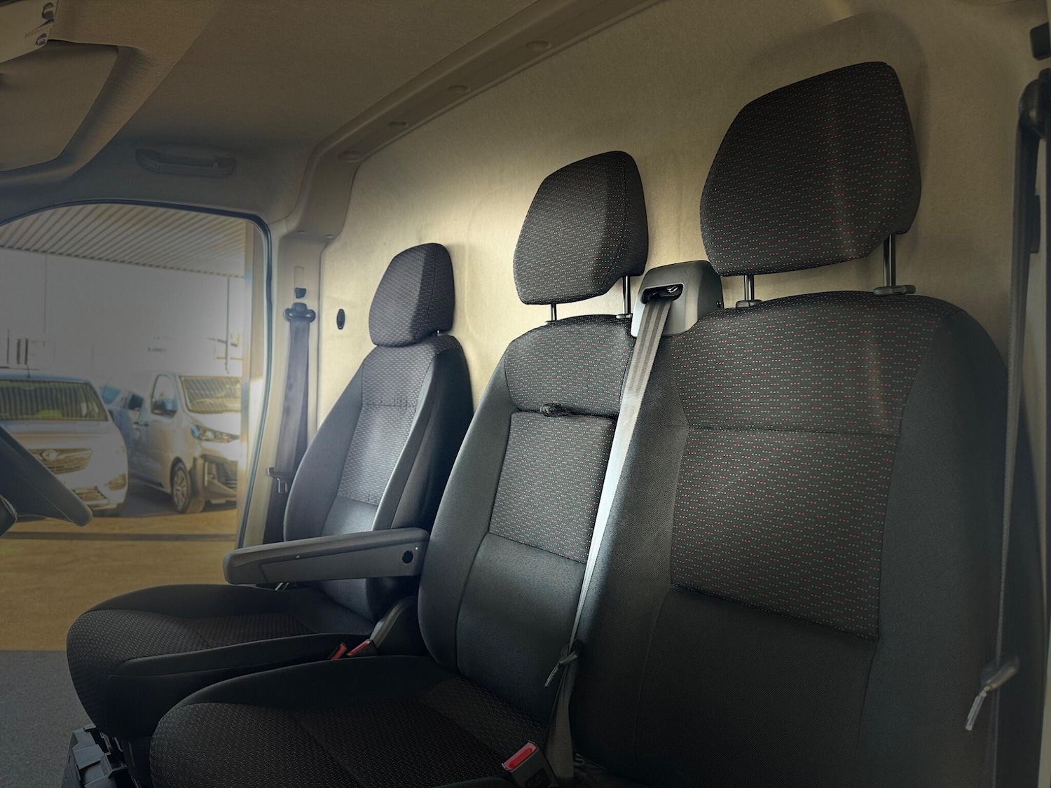 Used Peugeot Boxer 2023 for sale - 76780751: Photo 63