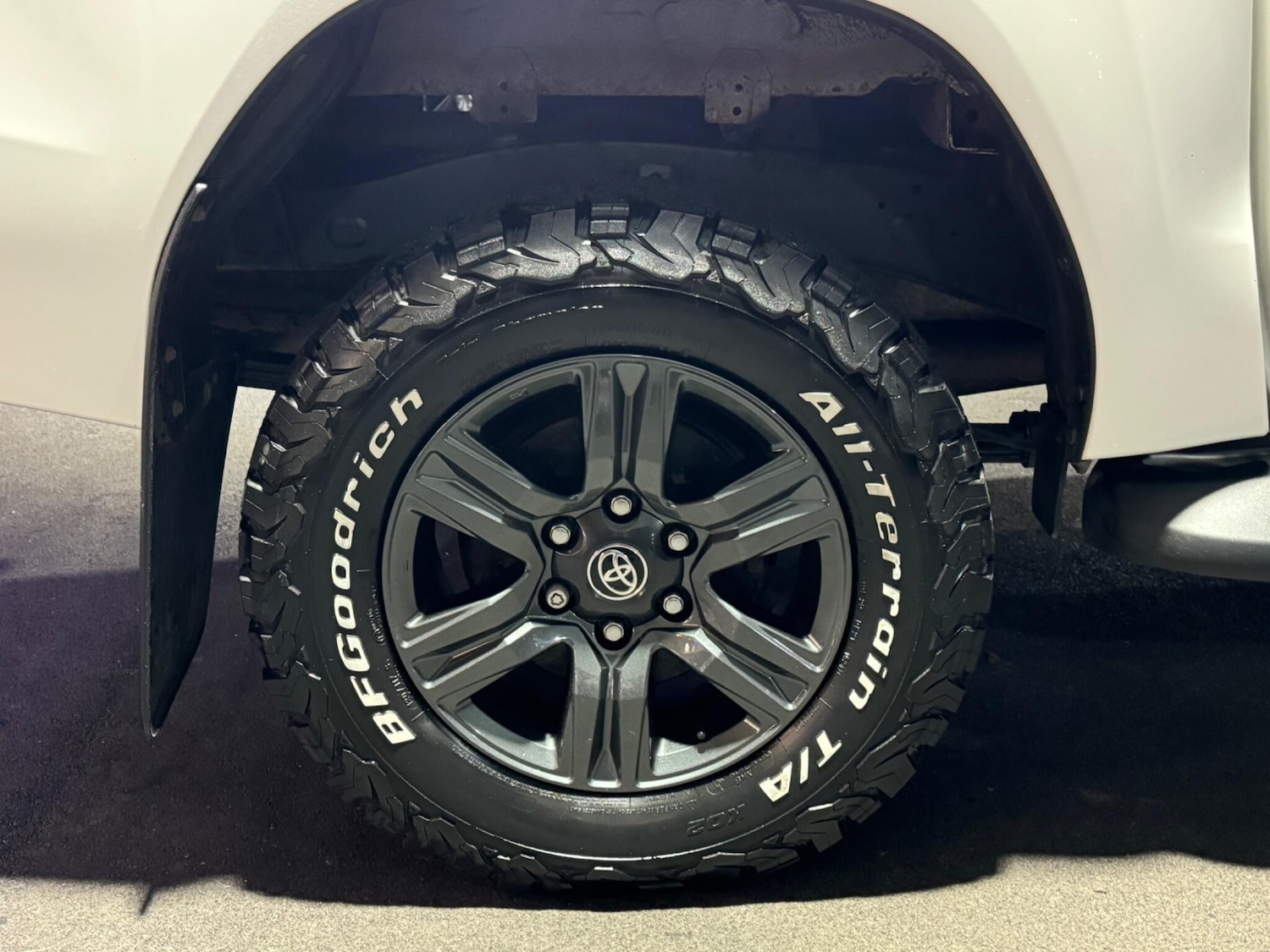 Used Toyota Hilux 2021 for sale - 76645740: Photo 29