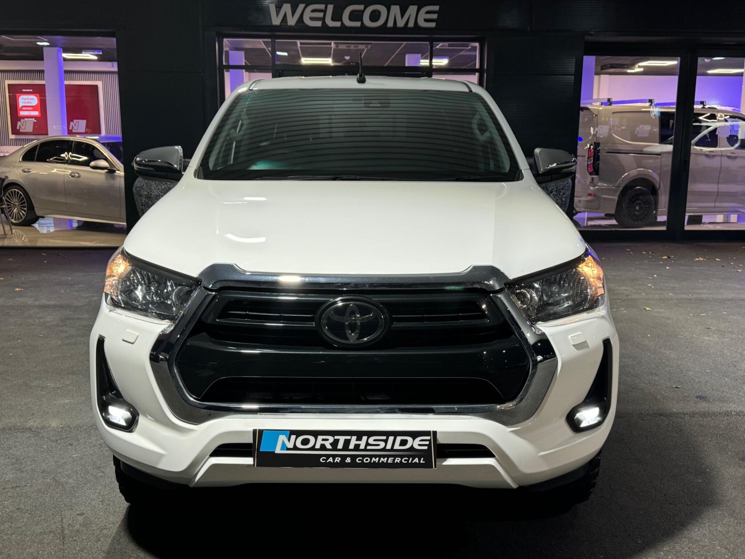 Used Toyota Hilux 2021 for sale - 76645740: Photo 3