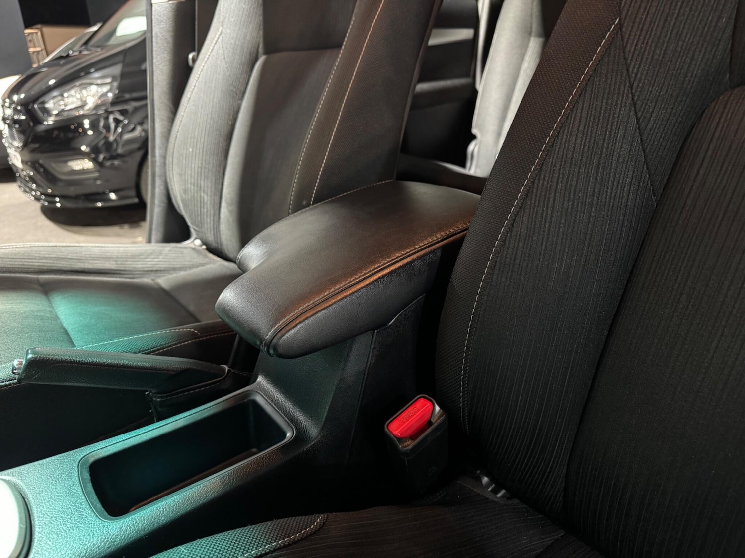 Used Toyota Hilux 2021 for sale - 76645740: Photo 57