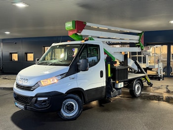 Used Iveco Daily 2018 for sale - 76802116: Photo