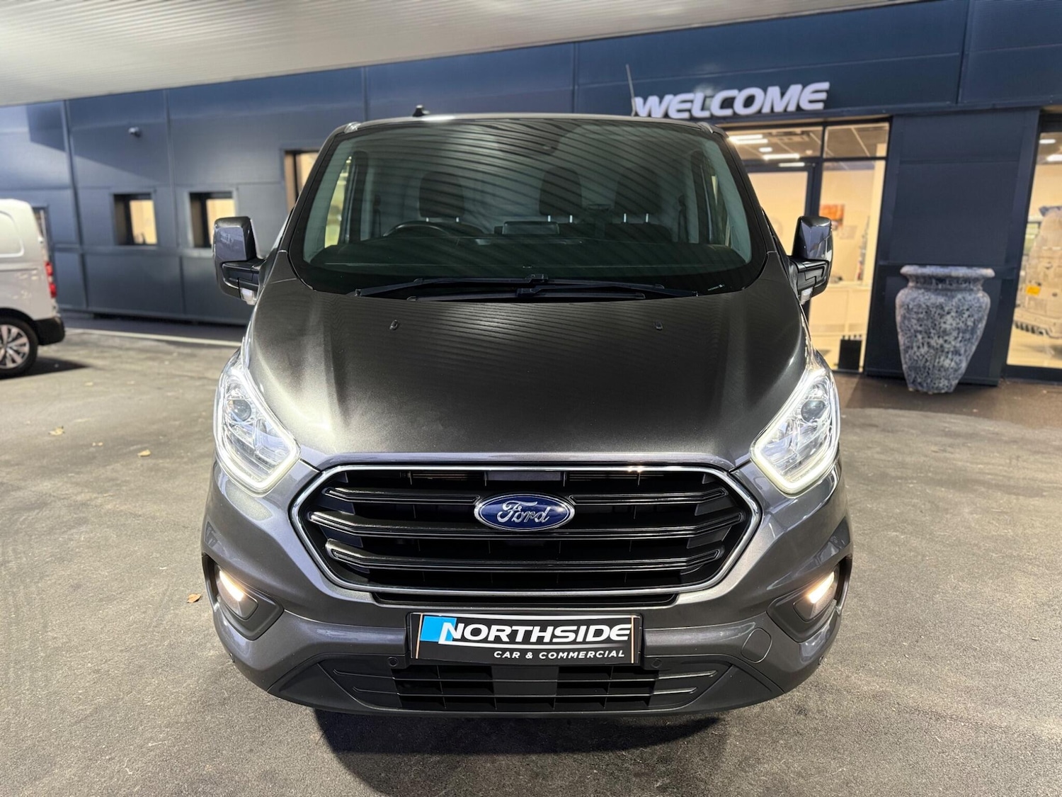 Used Ford Transit Custom 2022 for sale - 77155799: Photo 2