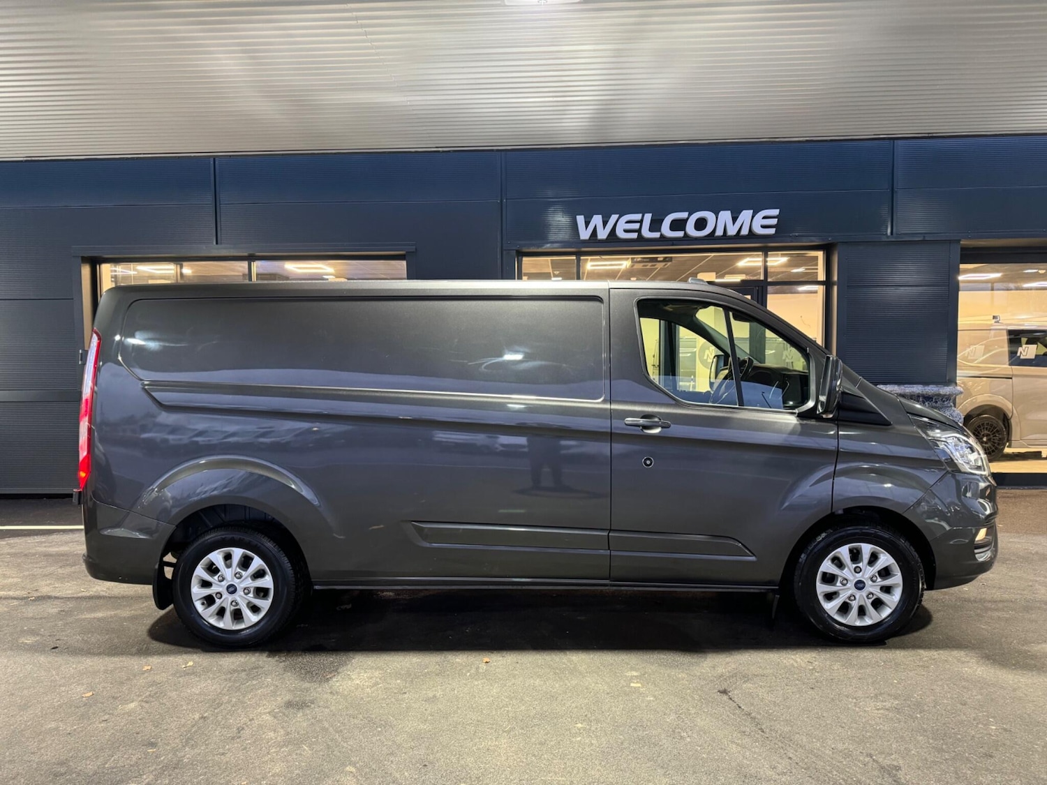 Used Ford Transit Custom 2022 for sale - 77155799: Photo 6