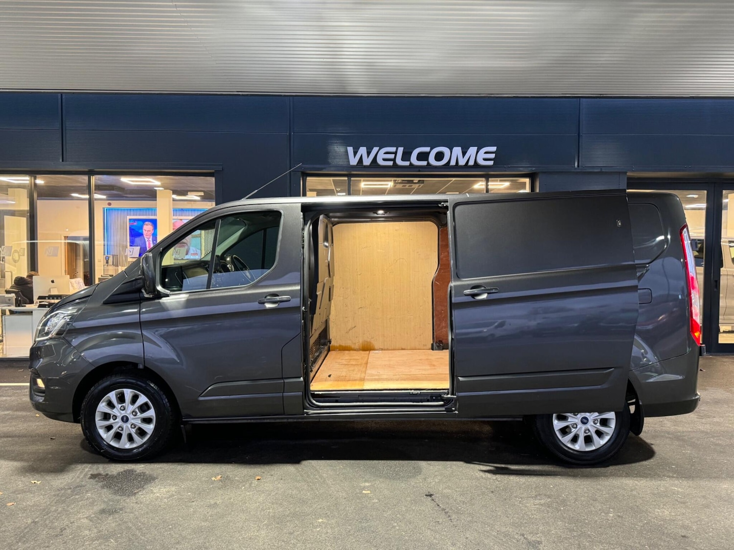 Used Ford Transit Custom 2022 for sale - 77155799: Photo 7