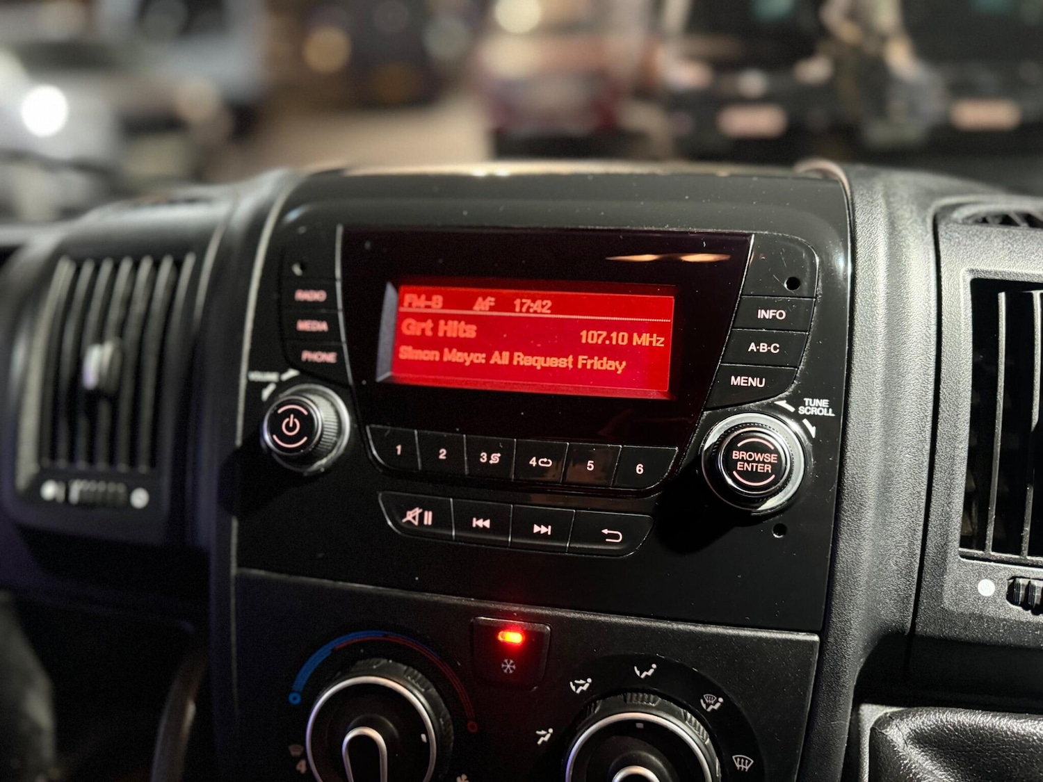 Used Peugeot Boxer 2022 for sale - 77155523: Photo 30