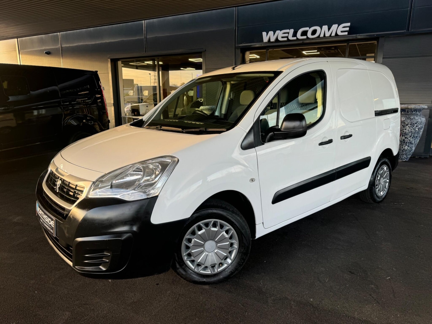 Used Peugeot Partner 2015 for sale - 76688683: Photo 3