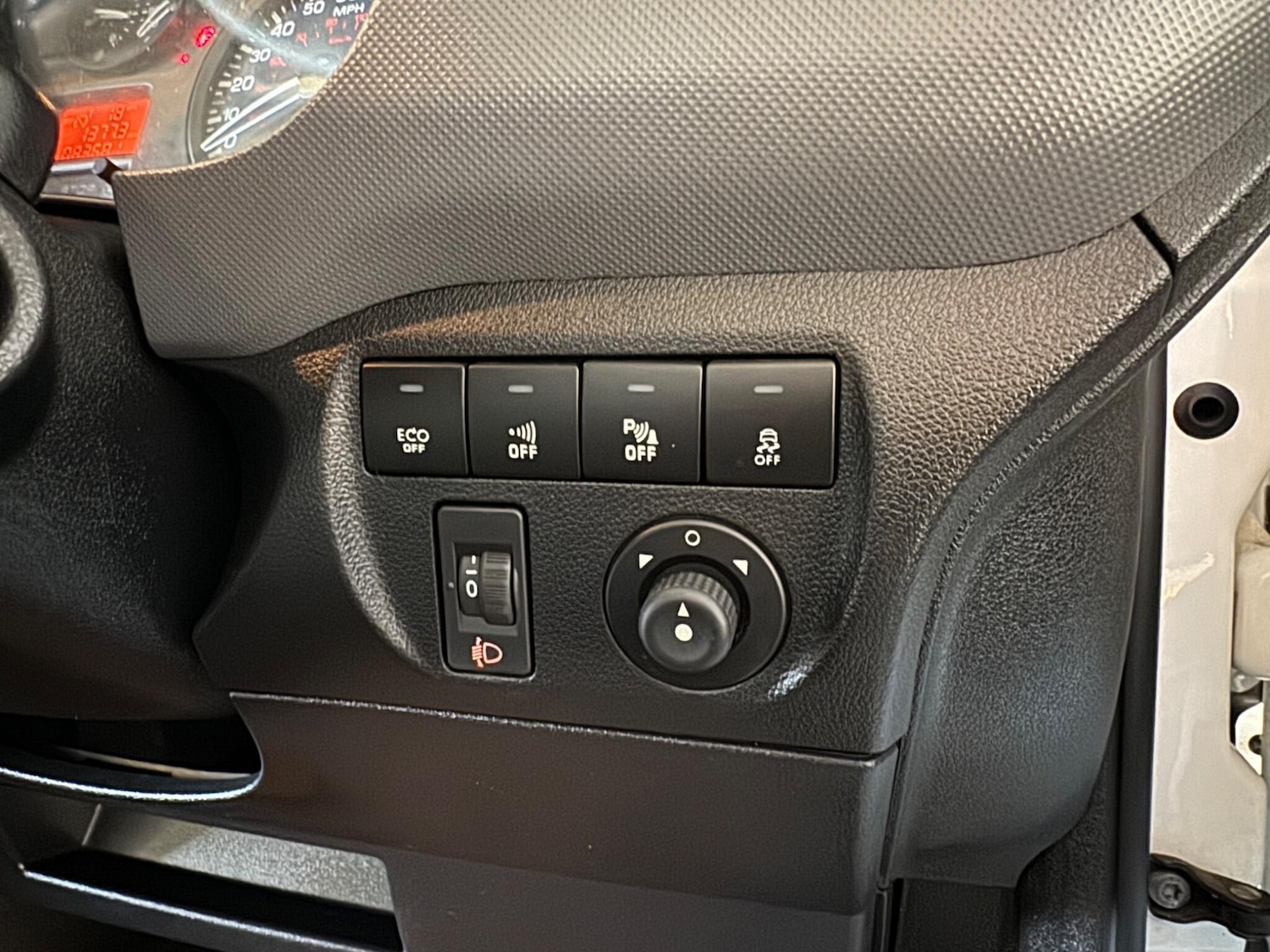 Used Peugeot Partner 2015 for sale - 76688683: Photo 33