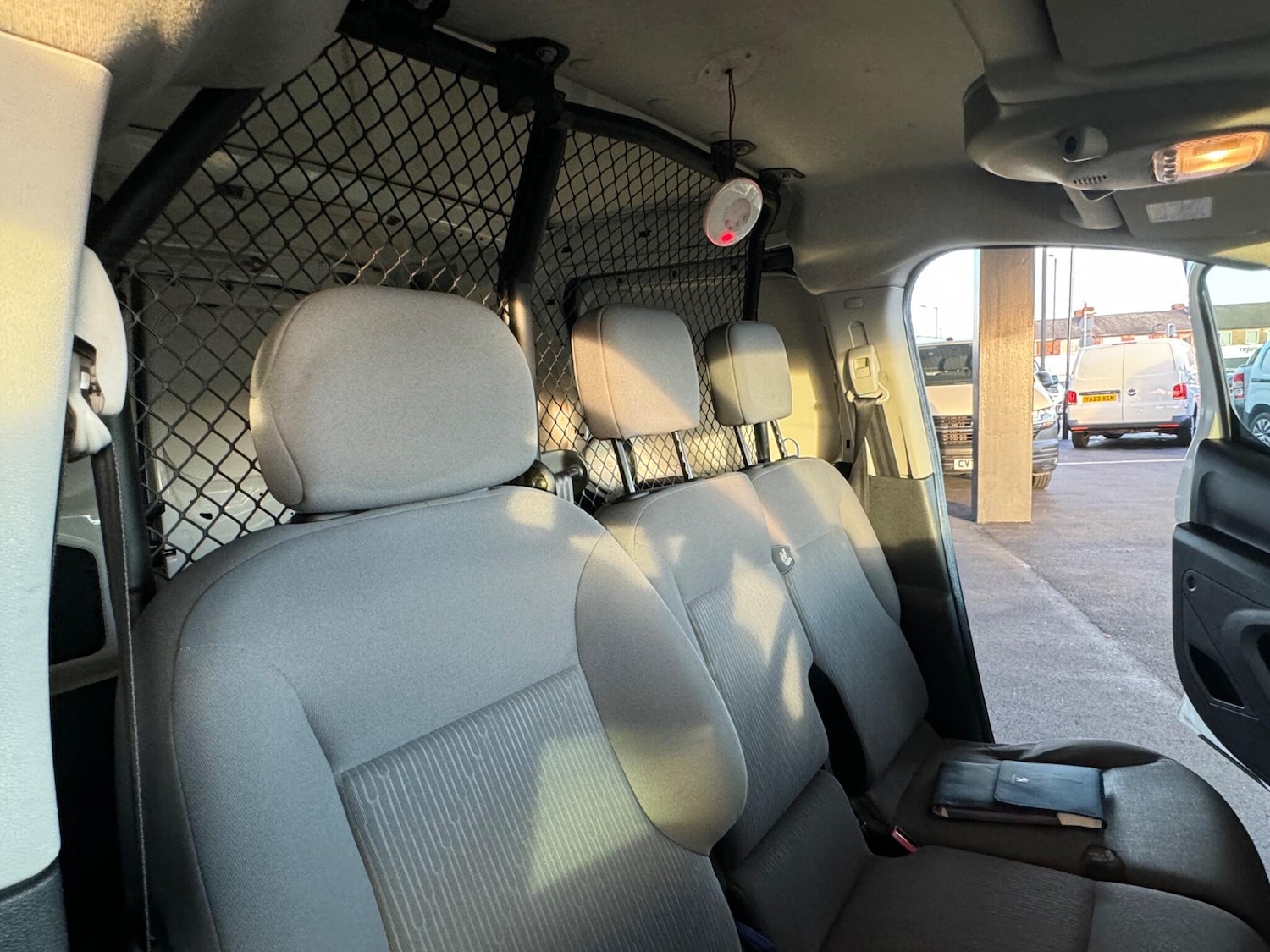 Used Peugeot Partner 2015 for sale - 76688683: Photo 47