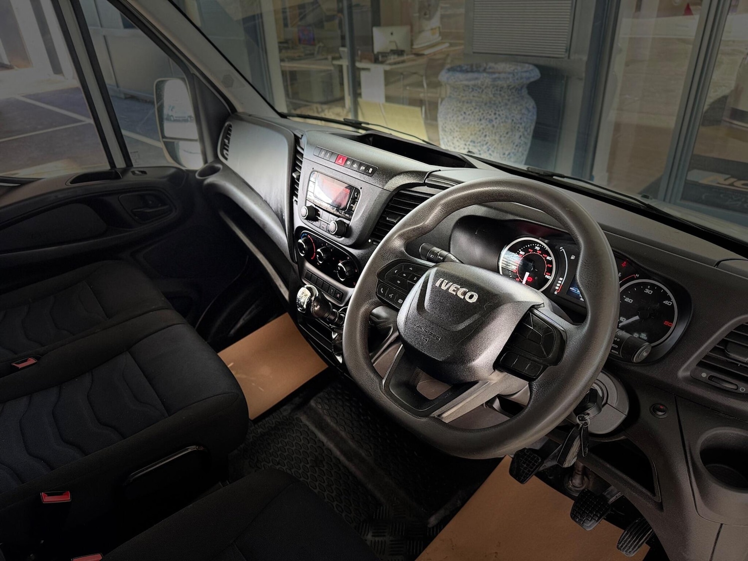 Used Iveco Daily 2022 for sale - 76996081: Photo 35