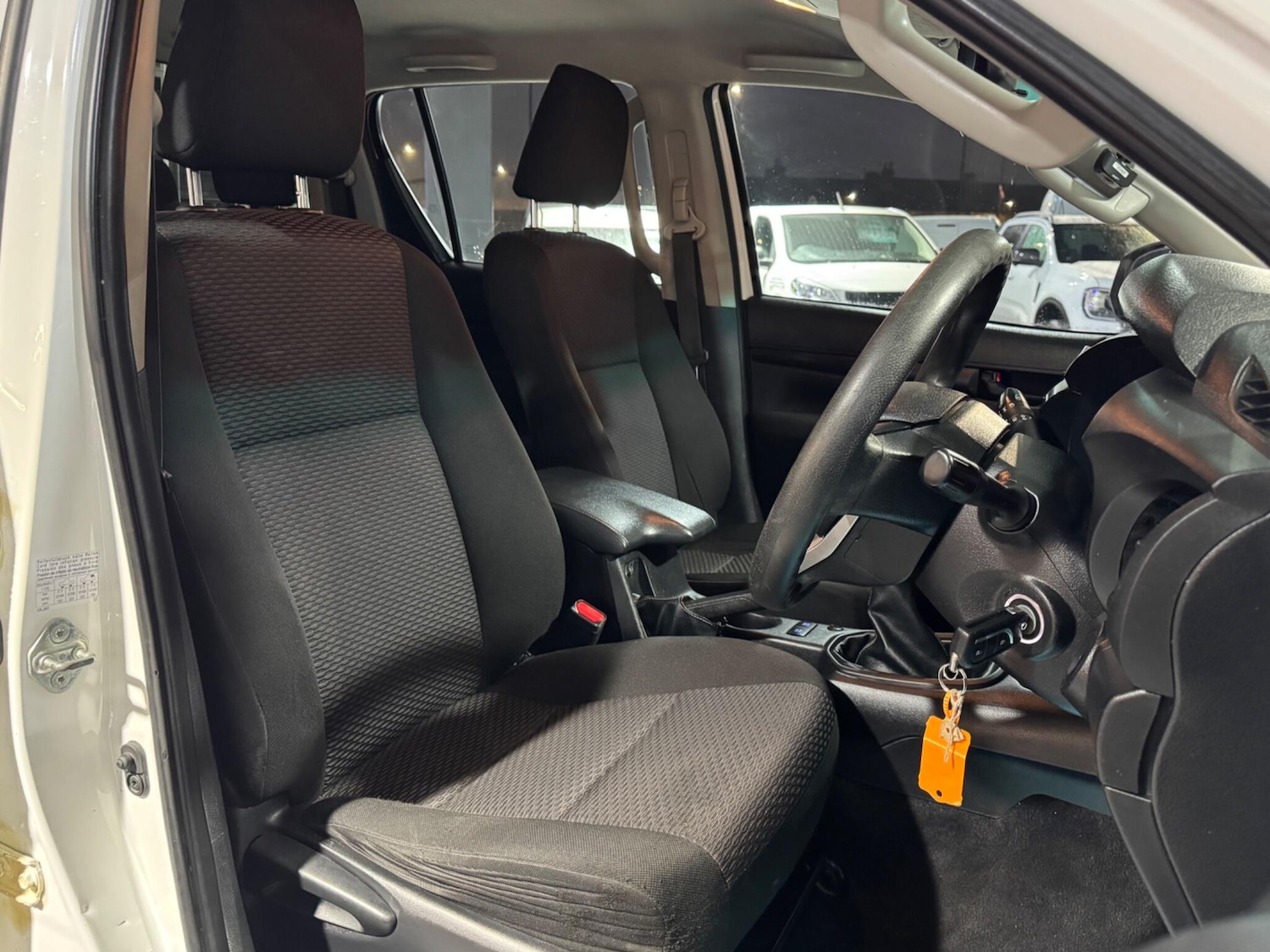 Used Toyota Hilux 2020 for sale - 77626166: Photo 43