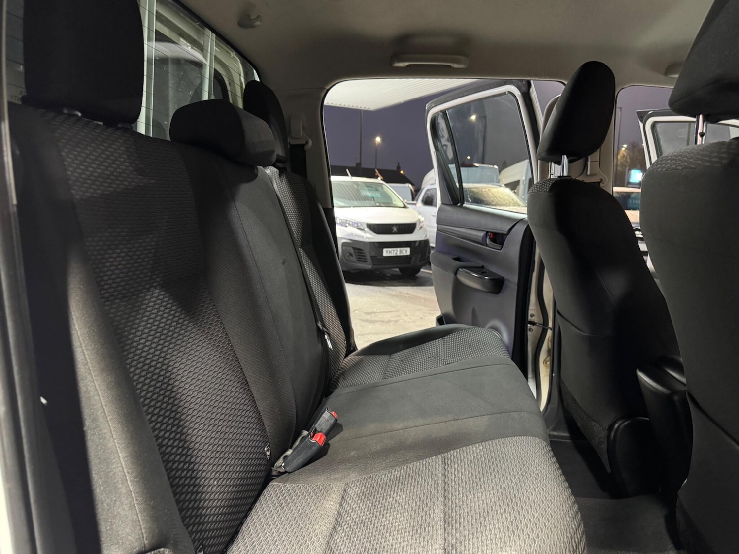 Used Toyota Hilux 2020 for sale - 77626166: Photo 53