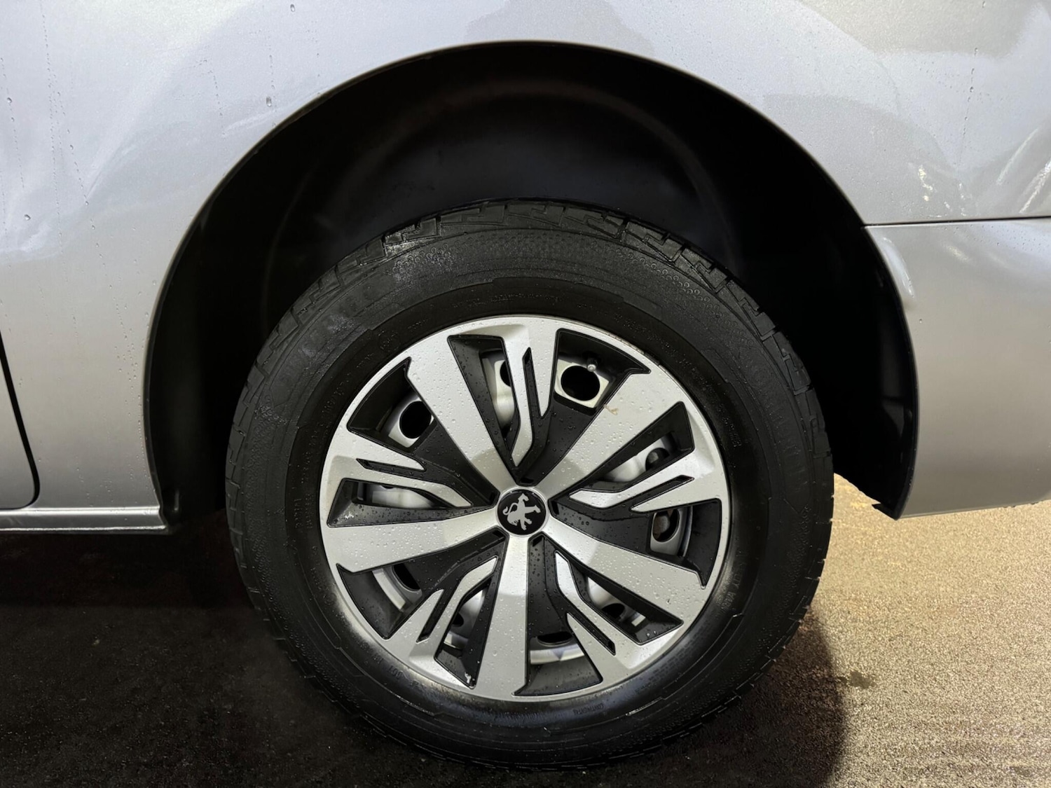 Used Peugeot Expert 2022 for sale - 76824799: Photo 42