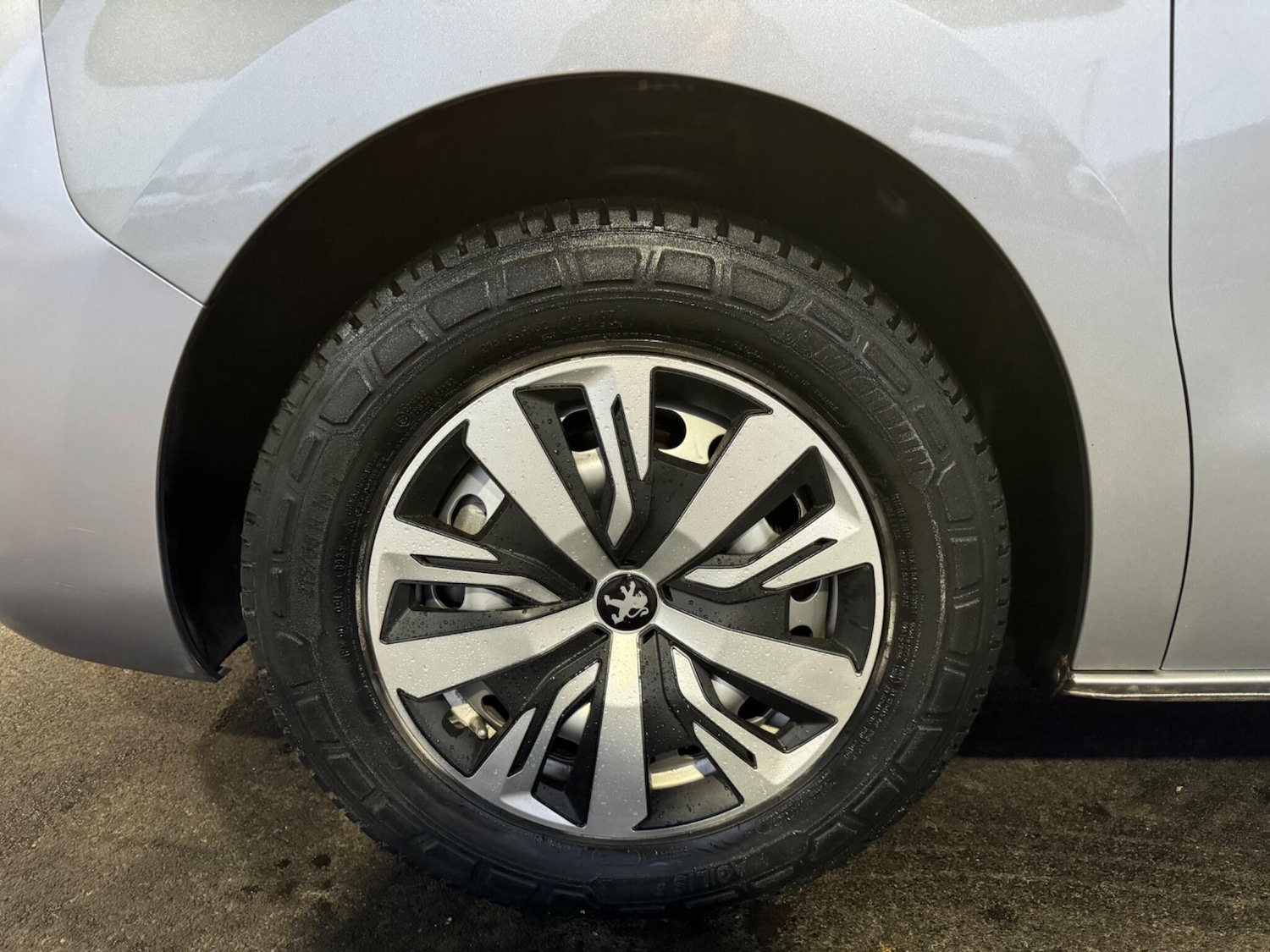 Used Peugeot Expert 2022 for sale - 76824799: Photo 43