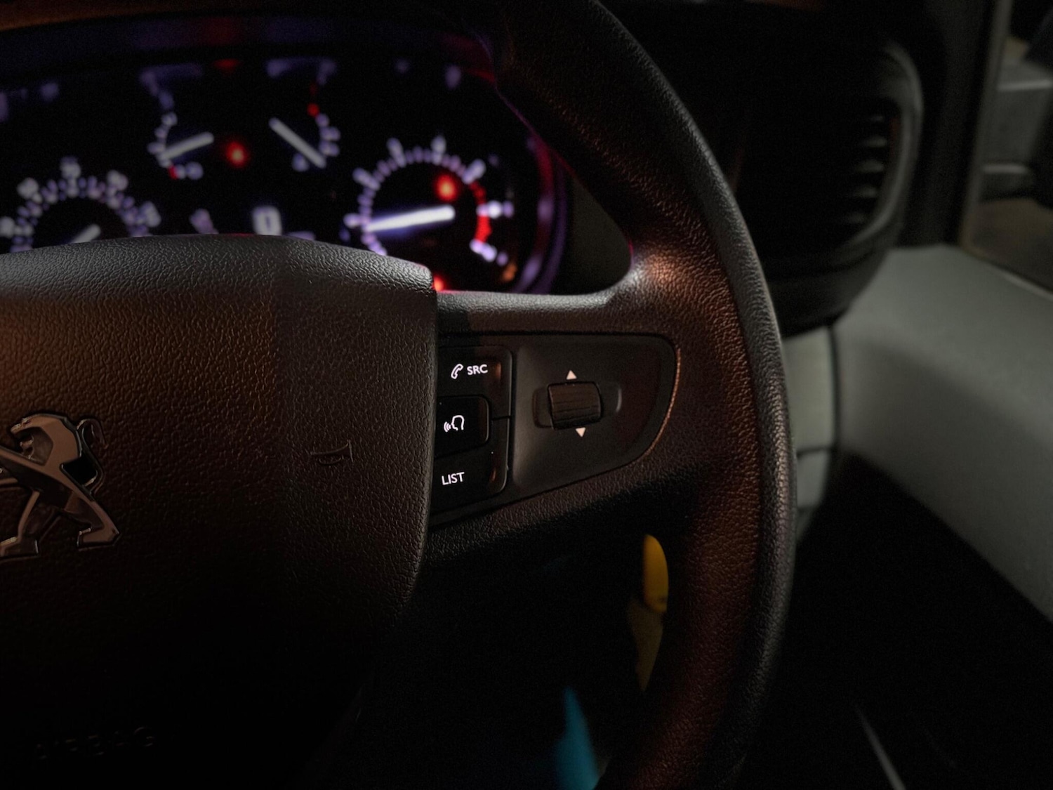 Used Peugeot Expert 2022 for sale - 76824799: Photo 53