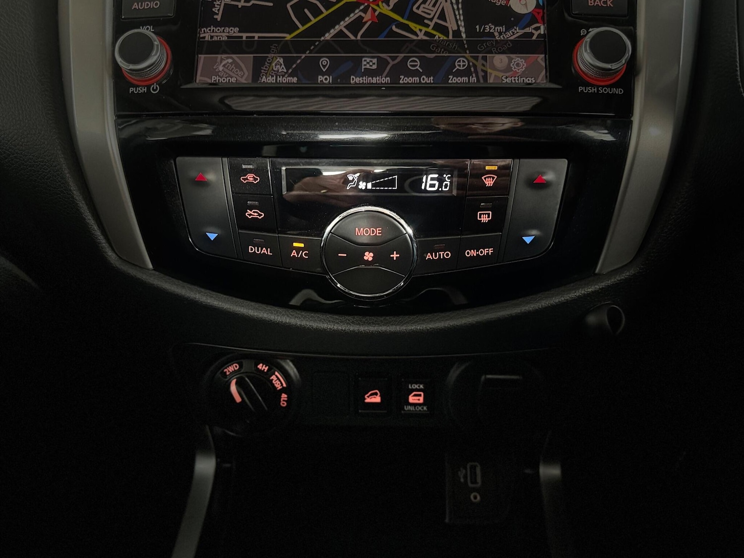 Used Nissan Navara 2020 for sale - 76539116: Photo 49