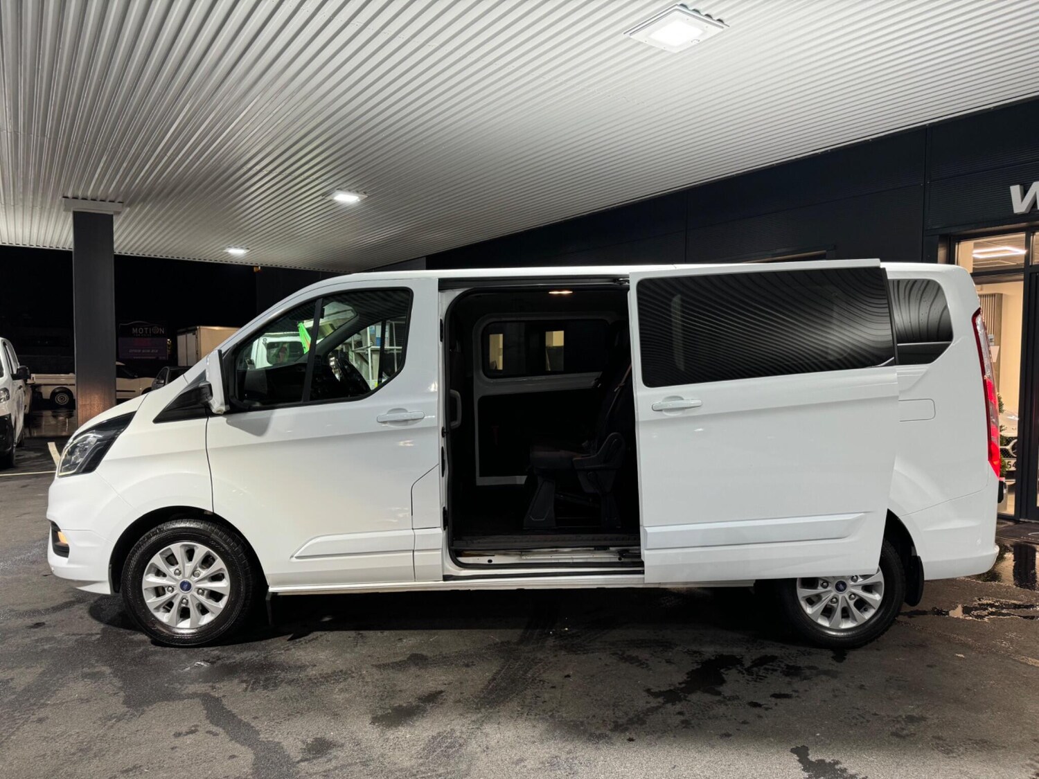 Used Ford Transit Custom 2022 for sale - 76584440: Photo 32