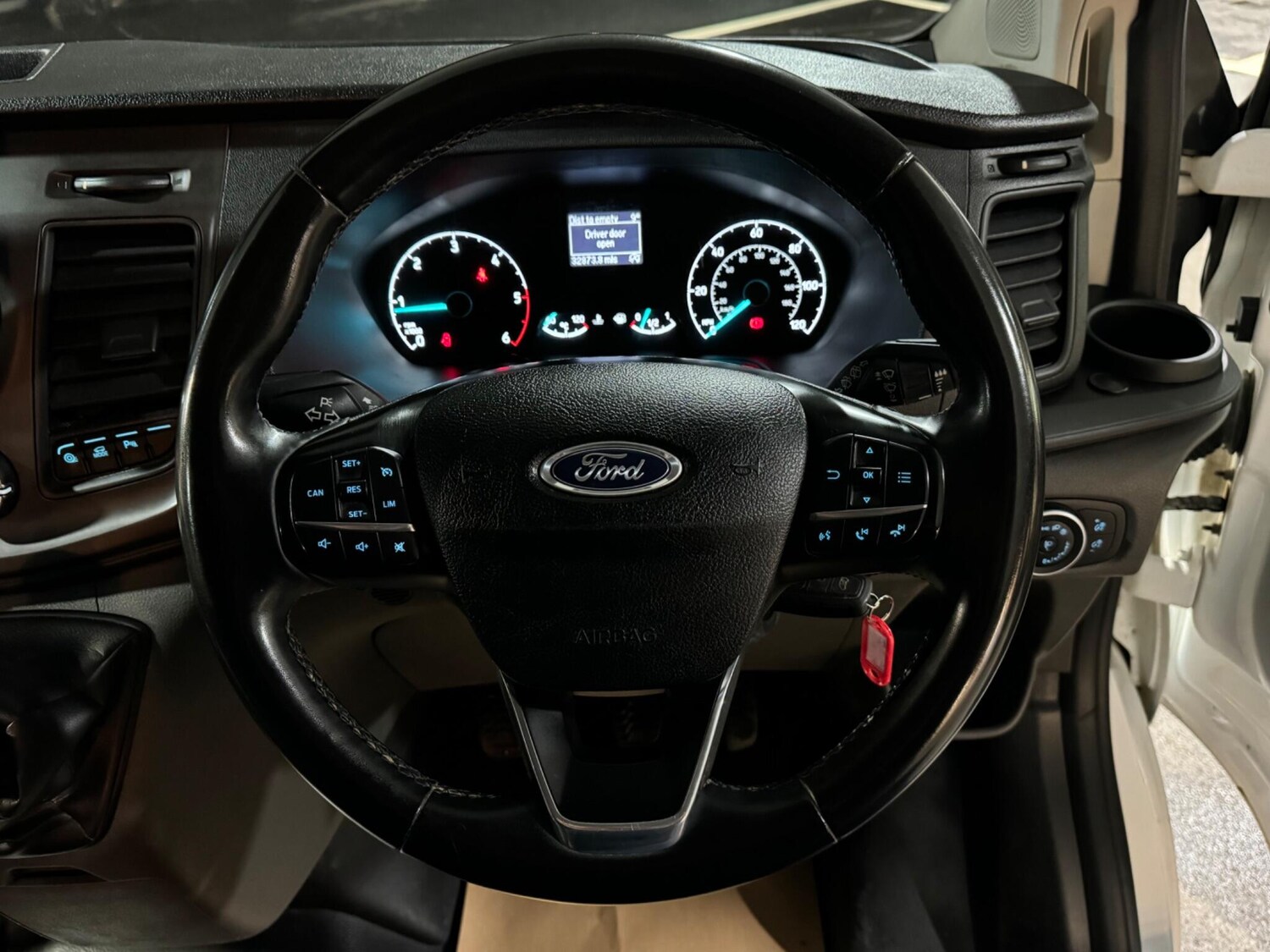 Used Ford Transit Custom 2022 for sale - 76584440: Photo 40