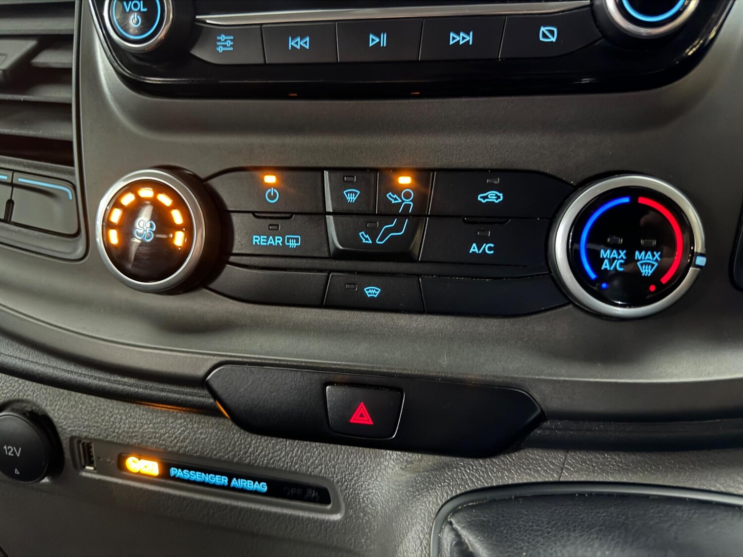 Used Ford Transit Custom 2022 for sale - 76584440: Photo 50