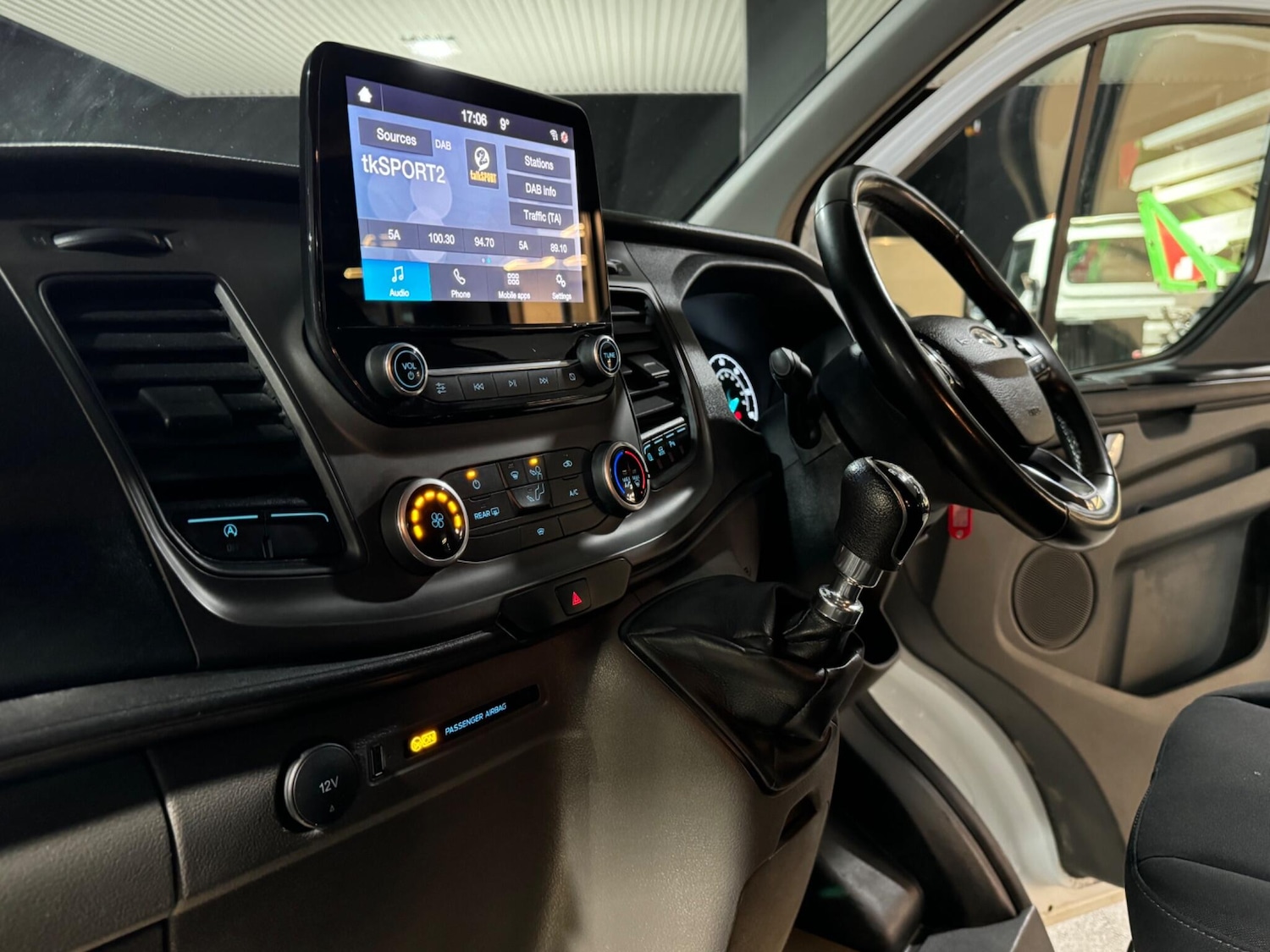 Used Ford Transit Custom 2022 for sale - 76584440: Photo 61