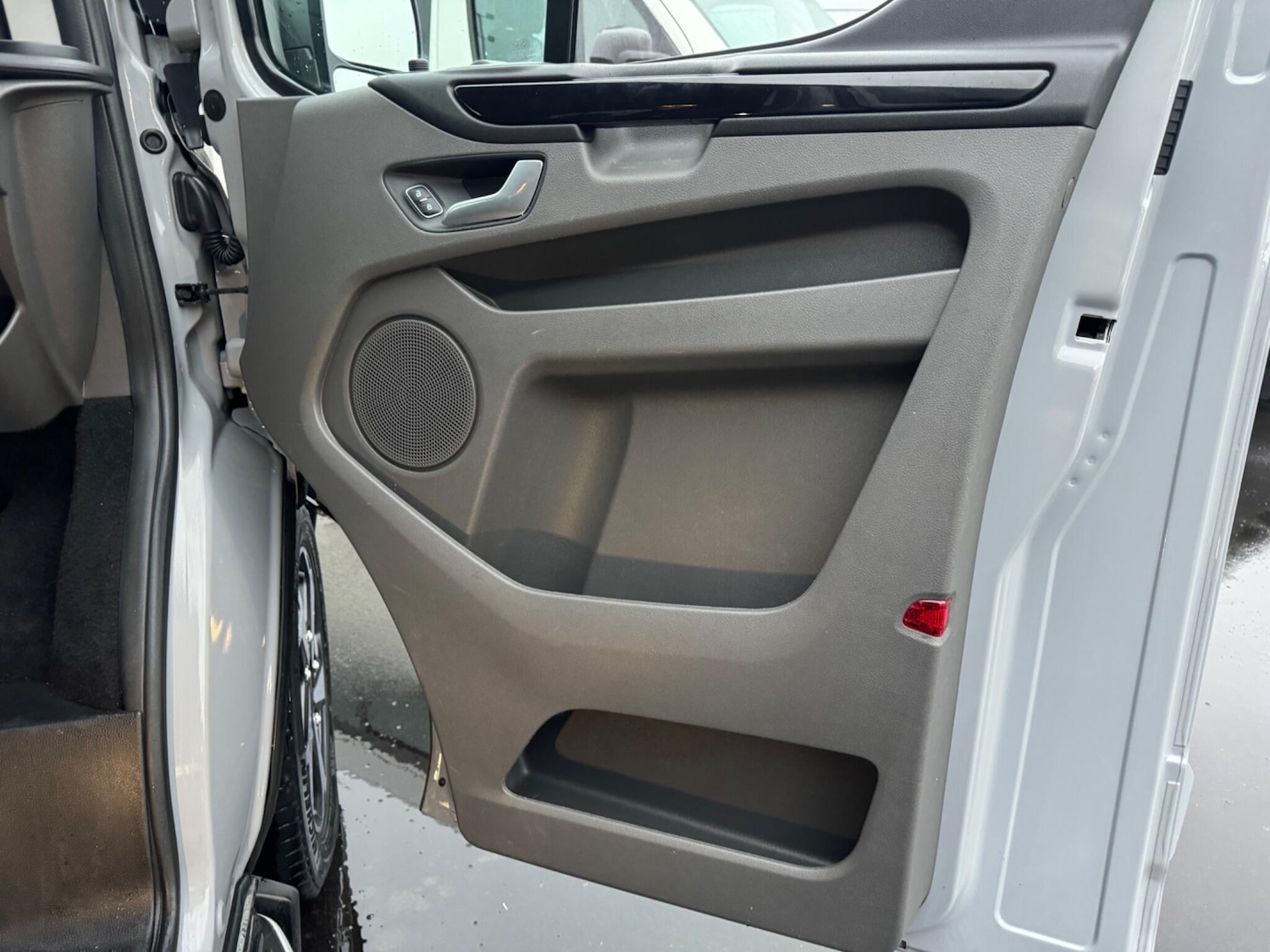 Used Ford Transit Custom 2024 for sale - 77479338: Photo 44