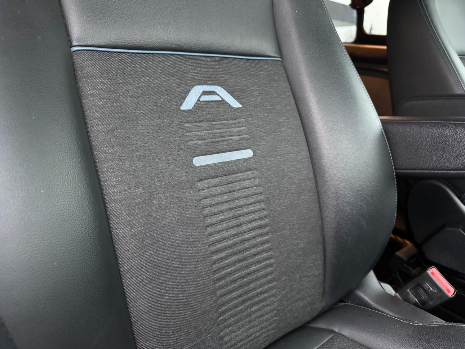 Used Ford Transit Custom 2024 for sale - 77479338: Photo 65