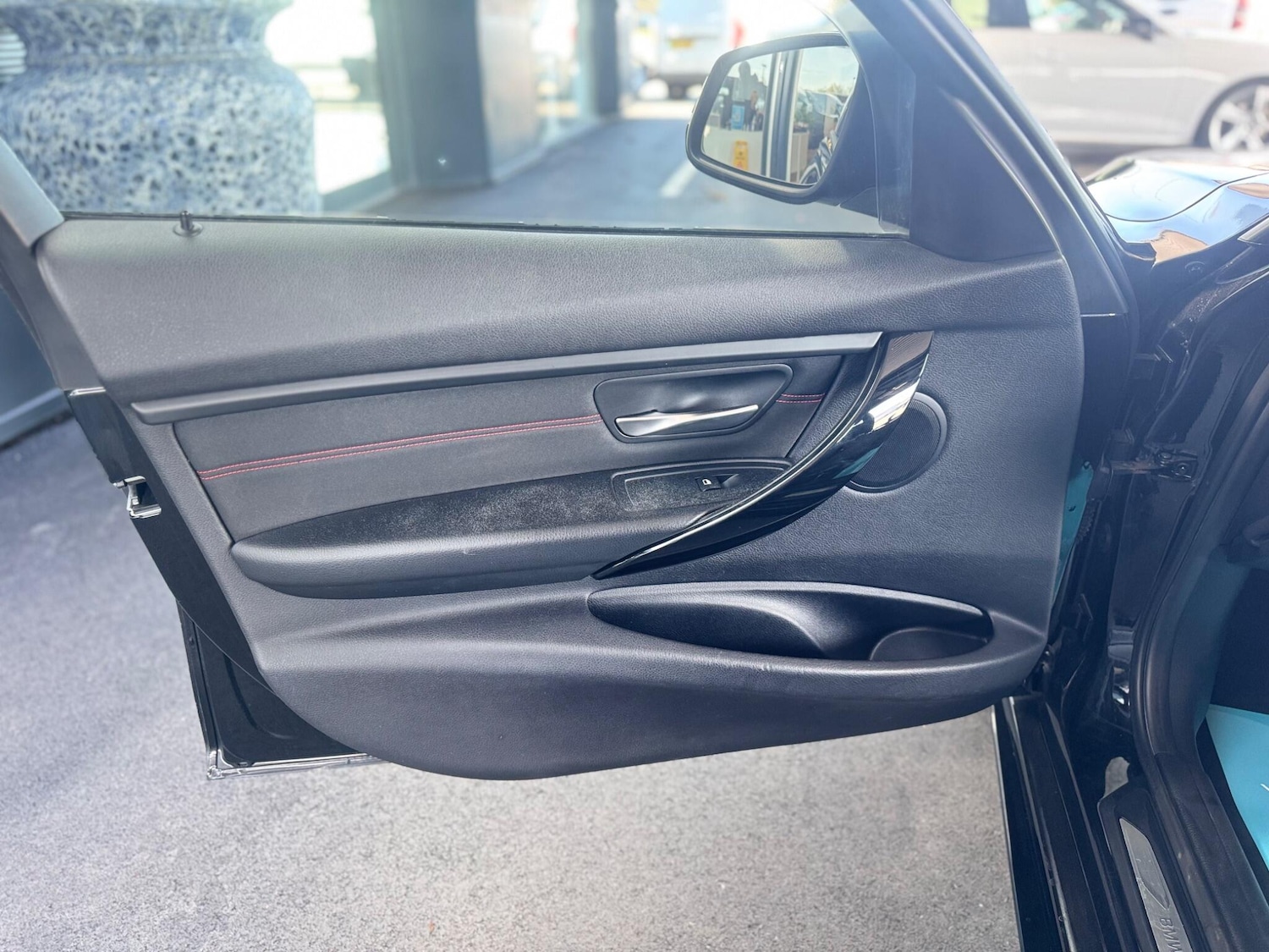 Used BMW 3 Series 2015 for sale - 78034691: Photo 49