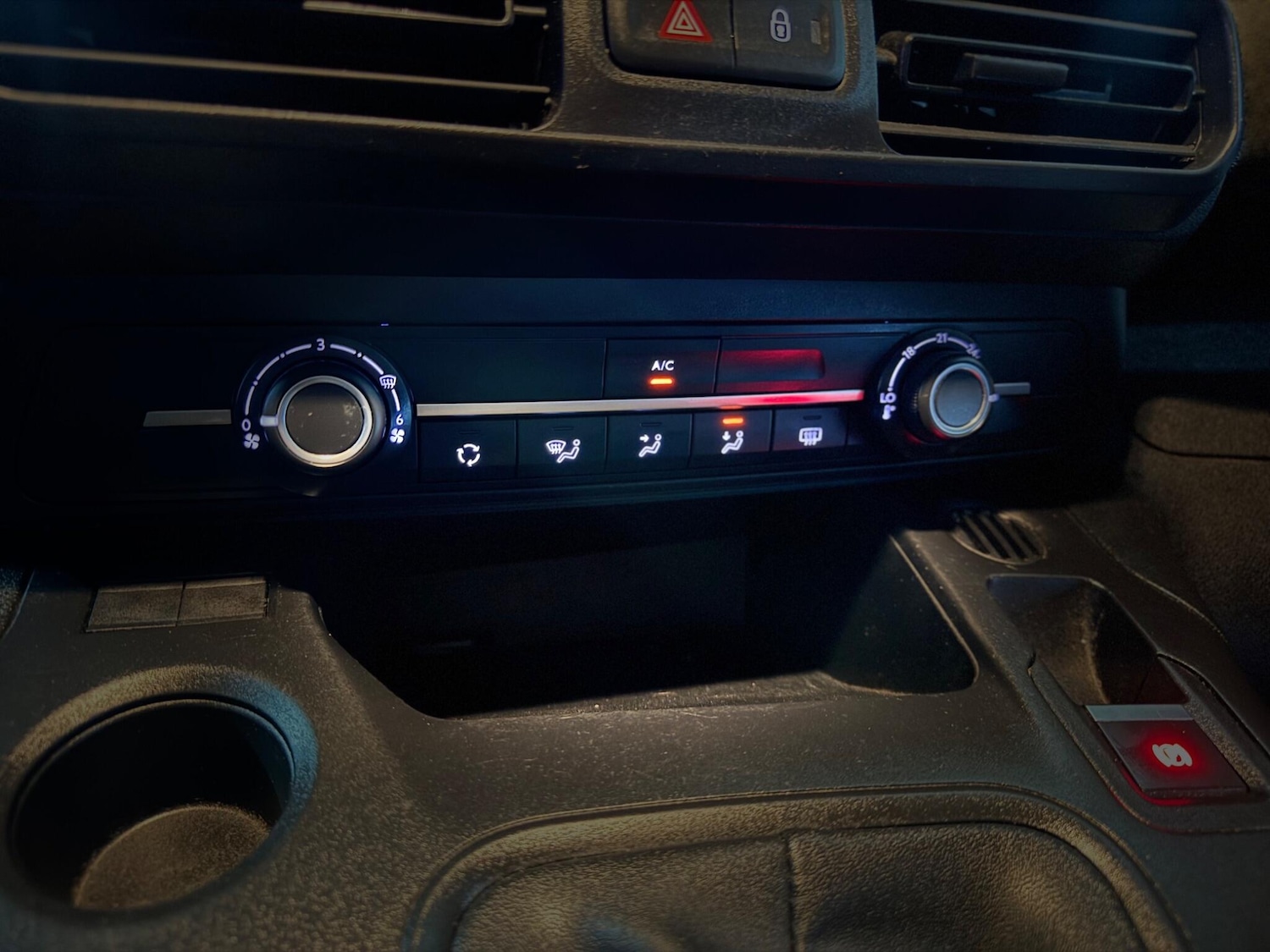 Used Peugeot Partner 2022 for sale - 76349609: Photo 39