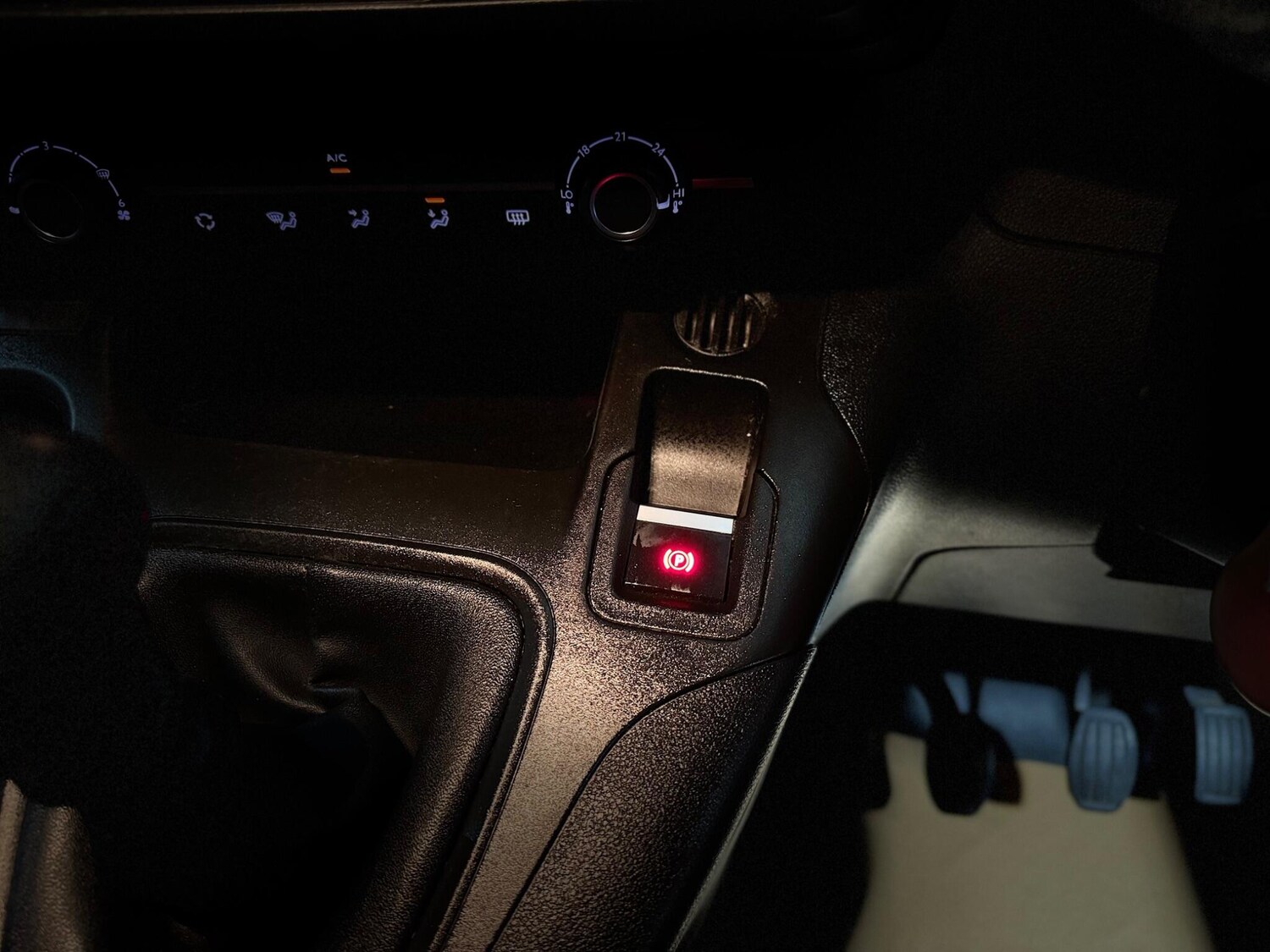 Used Peugeot Partner 2022 for sale - 76349609: Photo 42