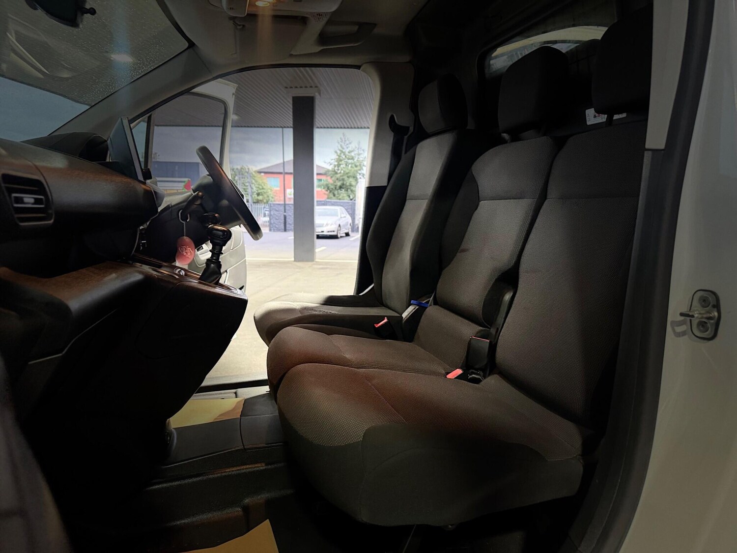 Used Peugeot Partner 2022 for sale - 76349609: Photo 50