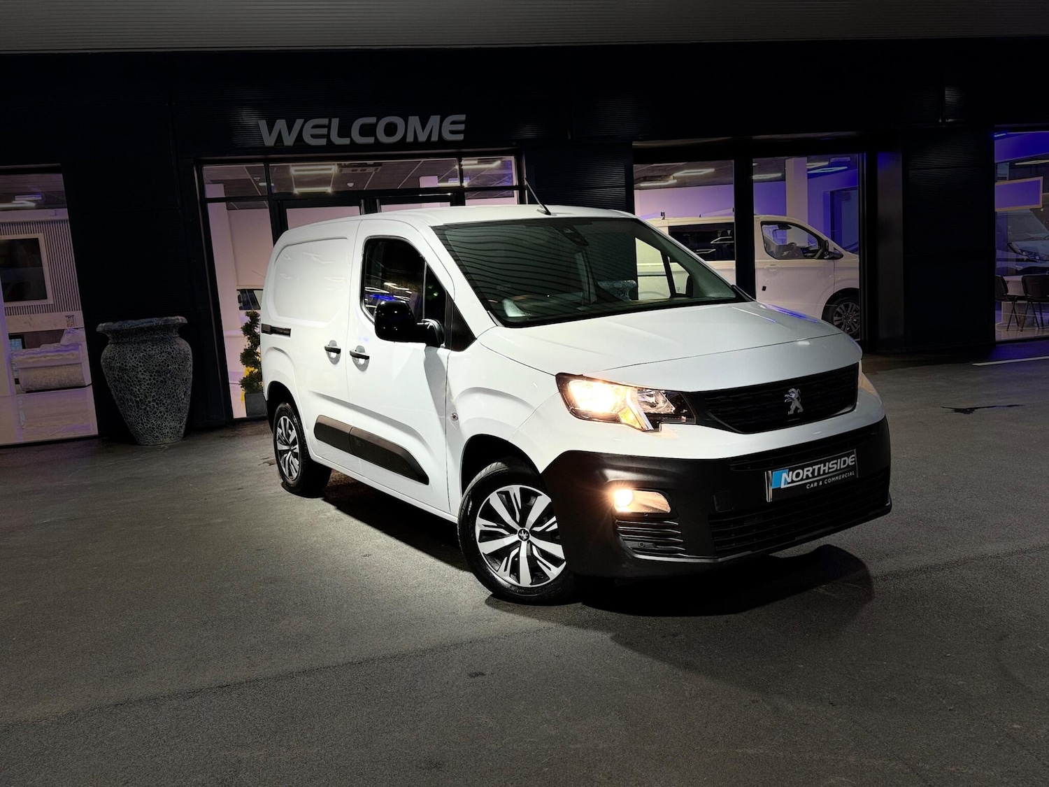 Used Peugeot Partner 2022 for sale - 76349609: Photo 9