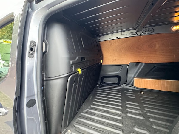 Used Peugeot Partner 2022 for sale - 75493976: Photo 33