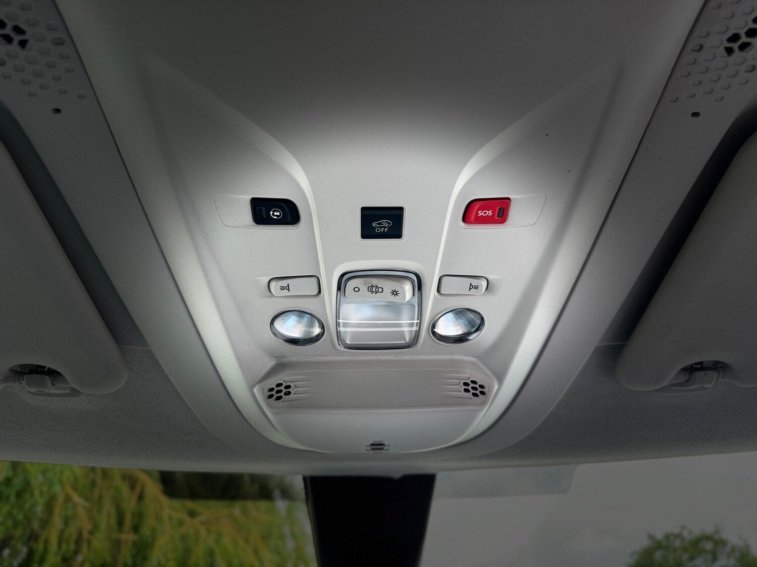 Vehicle 83