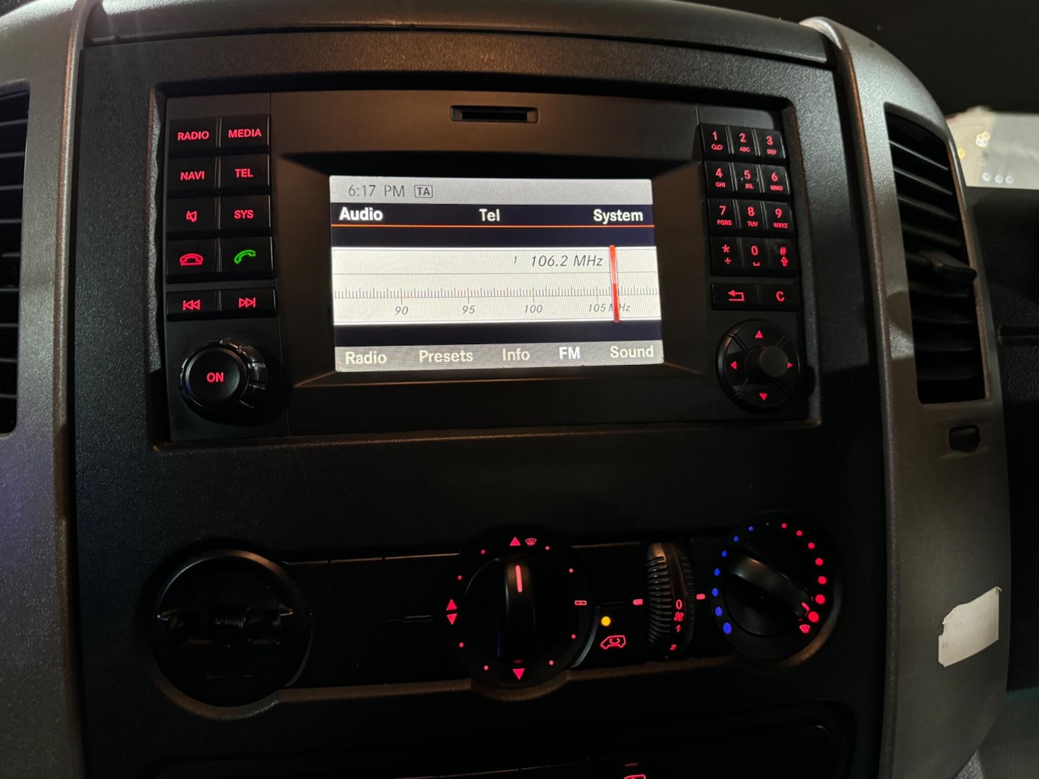 Used Volkswagen Crafter 2015 for sale - 76887015: Photo 46