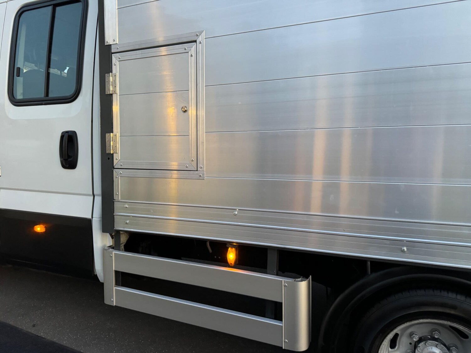 Vehicle 33