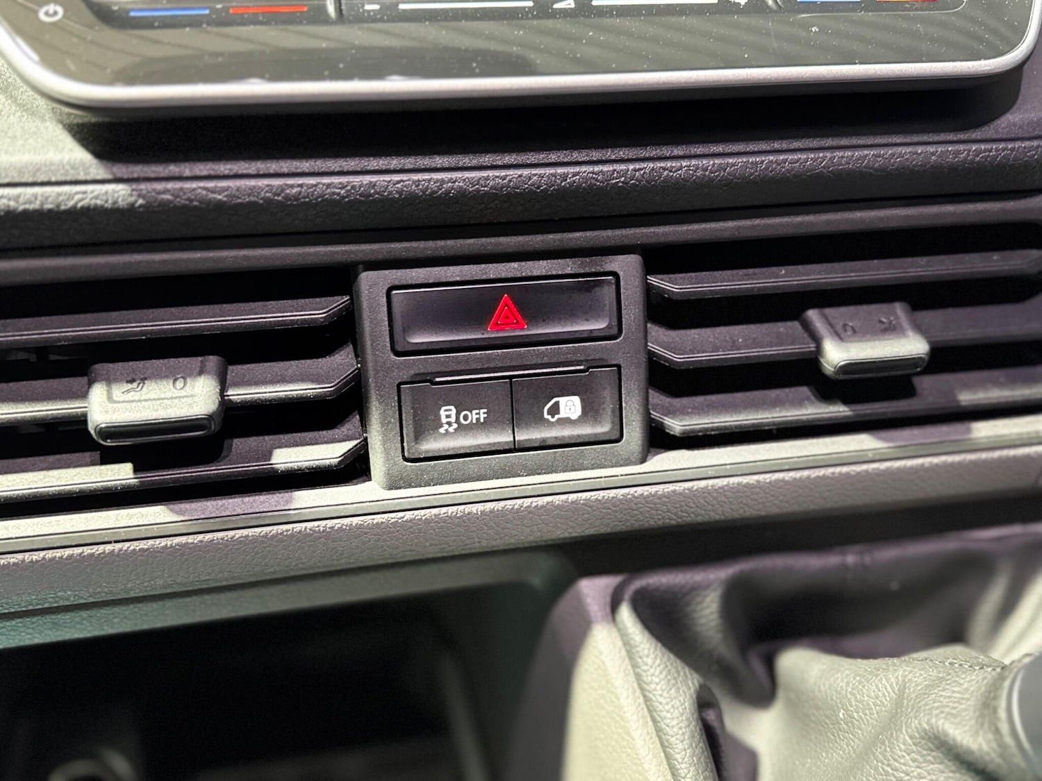 Used Volkswagen Crafter 2024 for sale - 77977925: Photo 56