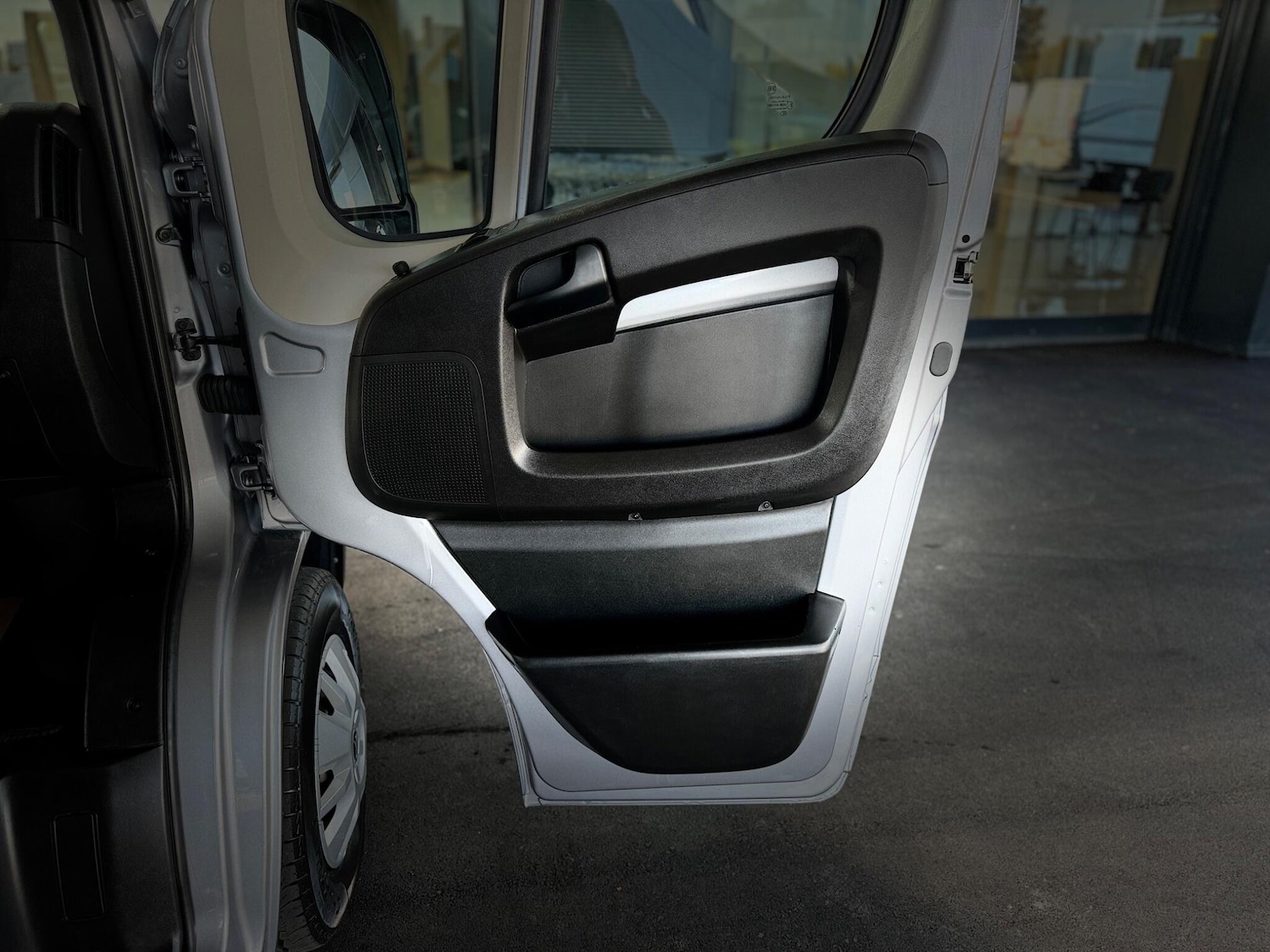 Used Citroen Relay 2023 for sale - 76250967: Photo 34