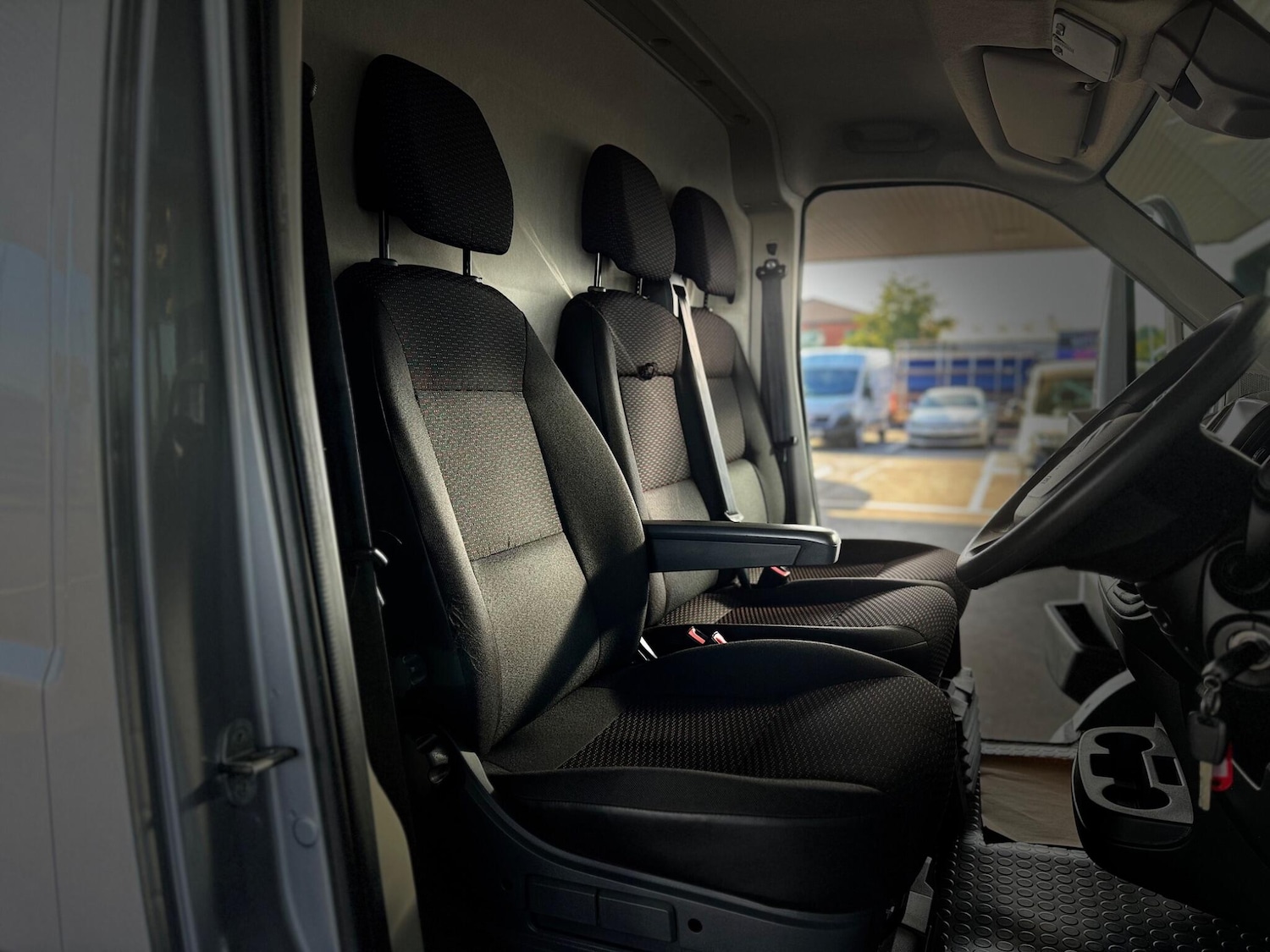 Used Citroen Relay 2023 for sale - 76250967: Photo 51