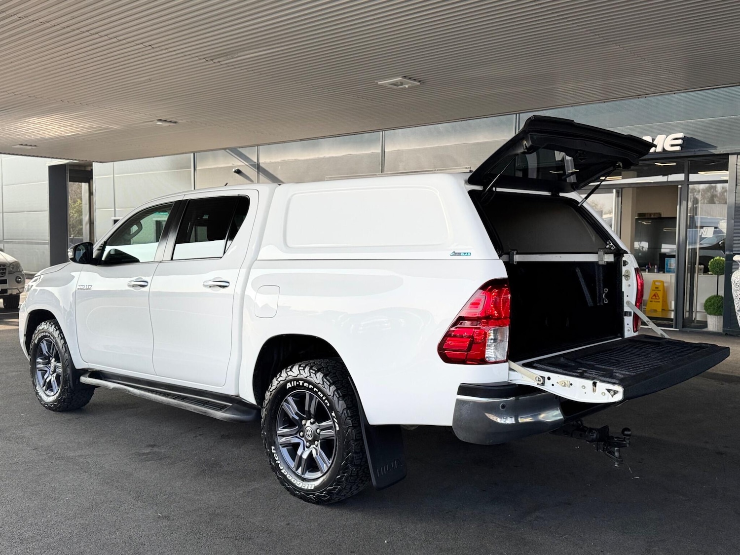 Used Toyota Hilux 2021 for sale - 77993324: Photo 24