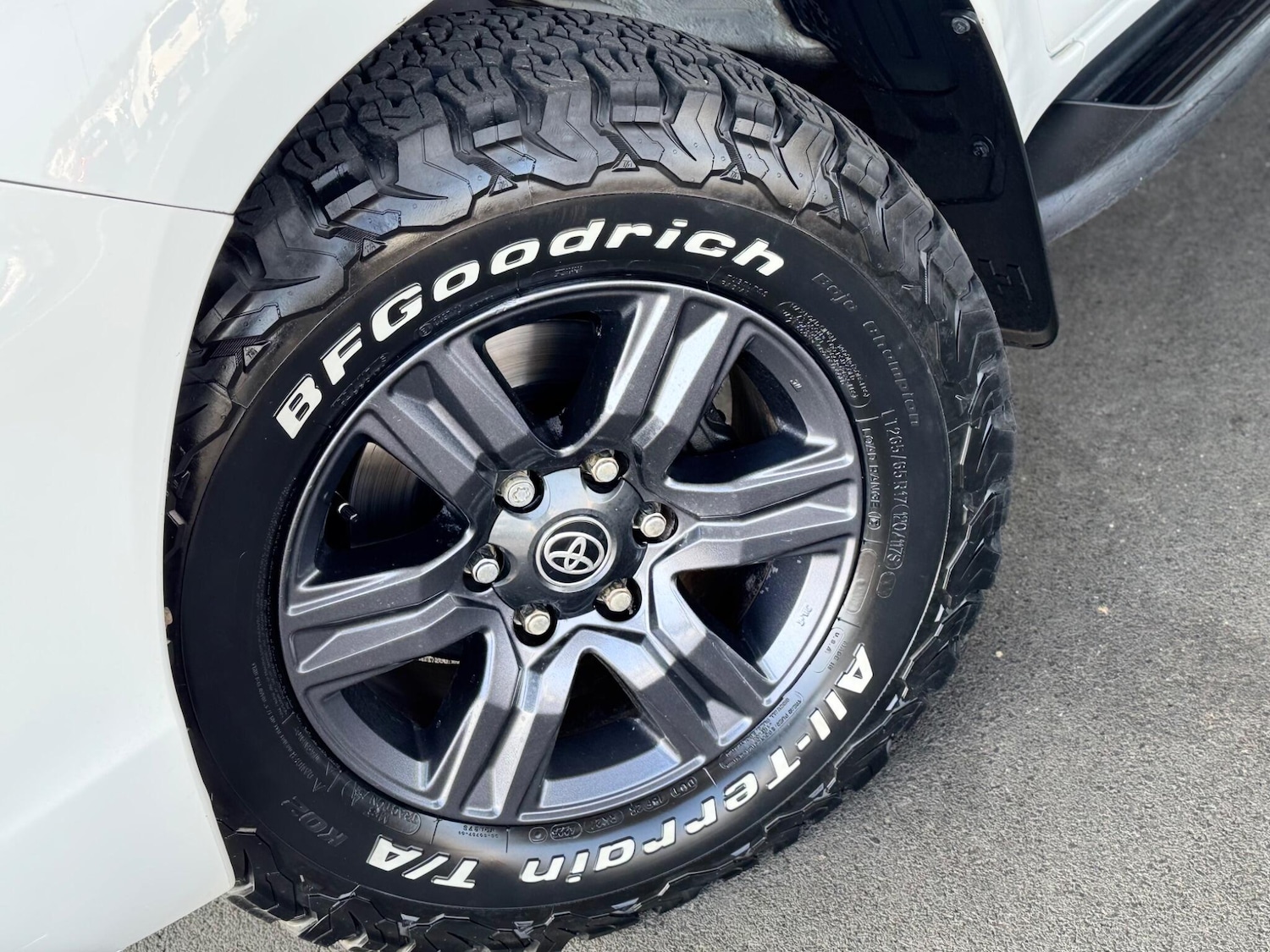 Used Toyota Hilux 2021 for sale - 77993324: Photo 31