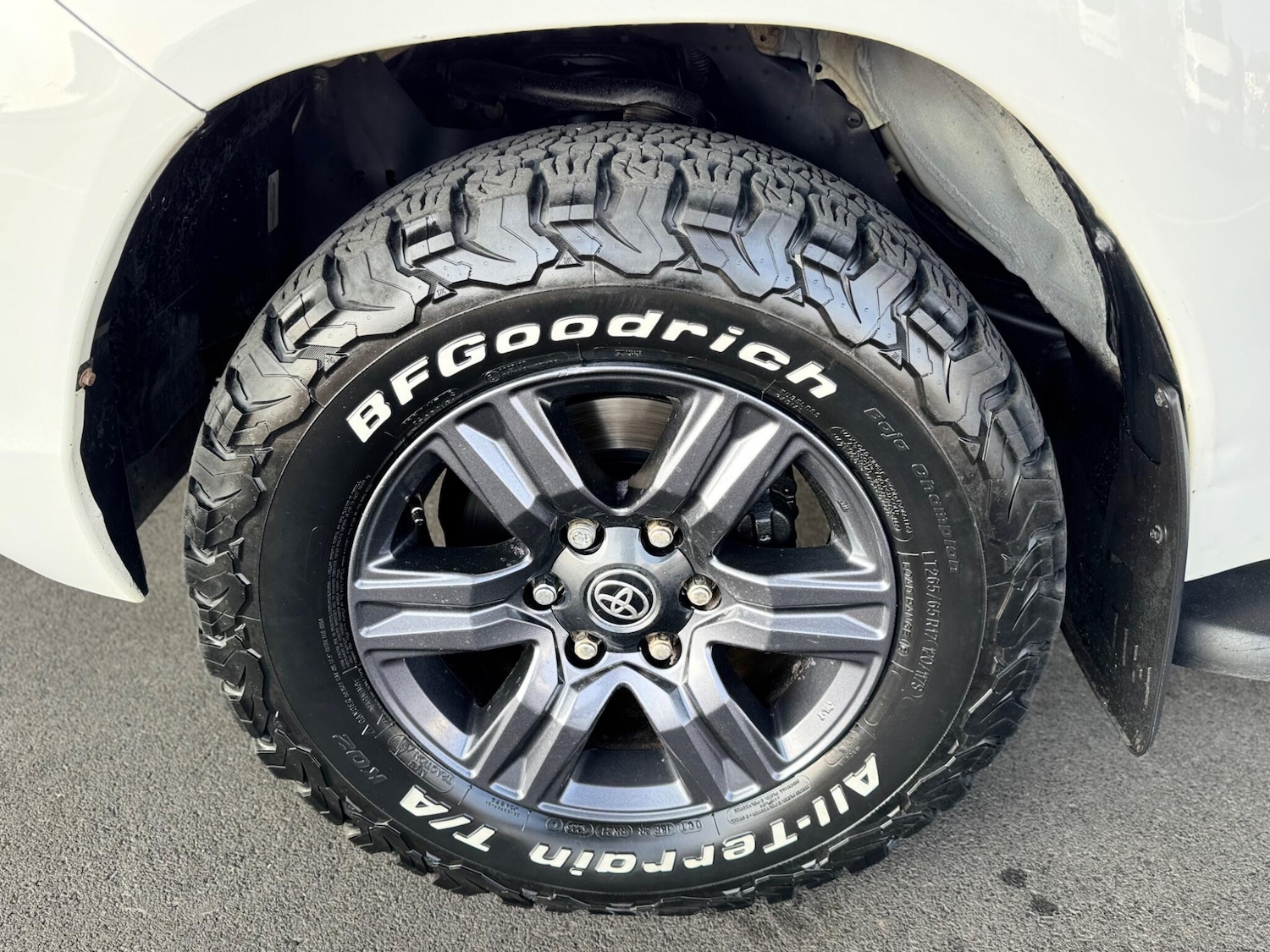 Used Toyota Hilux 2021 for sale - 77993324: Photo 32