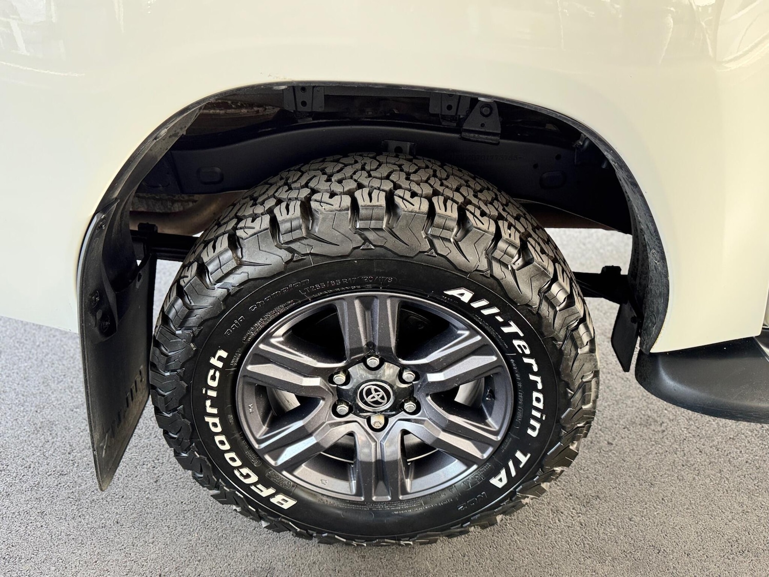 Used Toyota Hilux 2021 for sale - 77993324: Photo 34