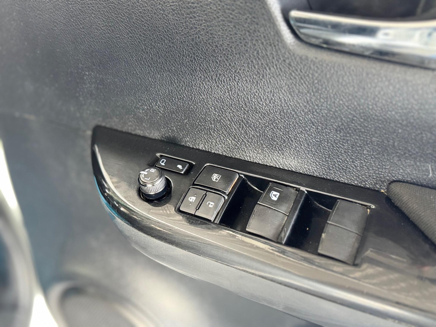 Used Toyota Hilux 2021 for sale - 77993324: Photo 39