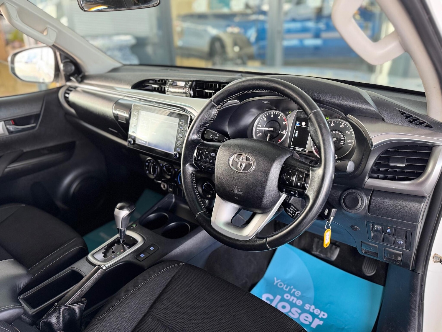 Used Toyota Hilux 2021 for sale - 77993324: Photo 41