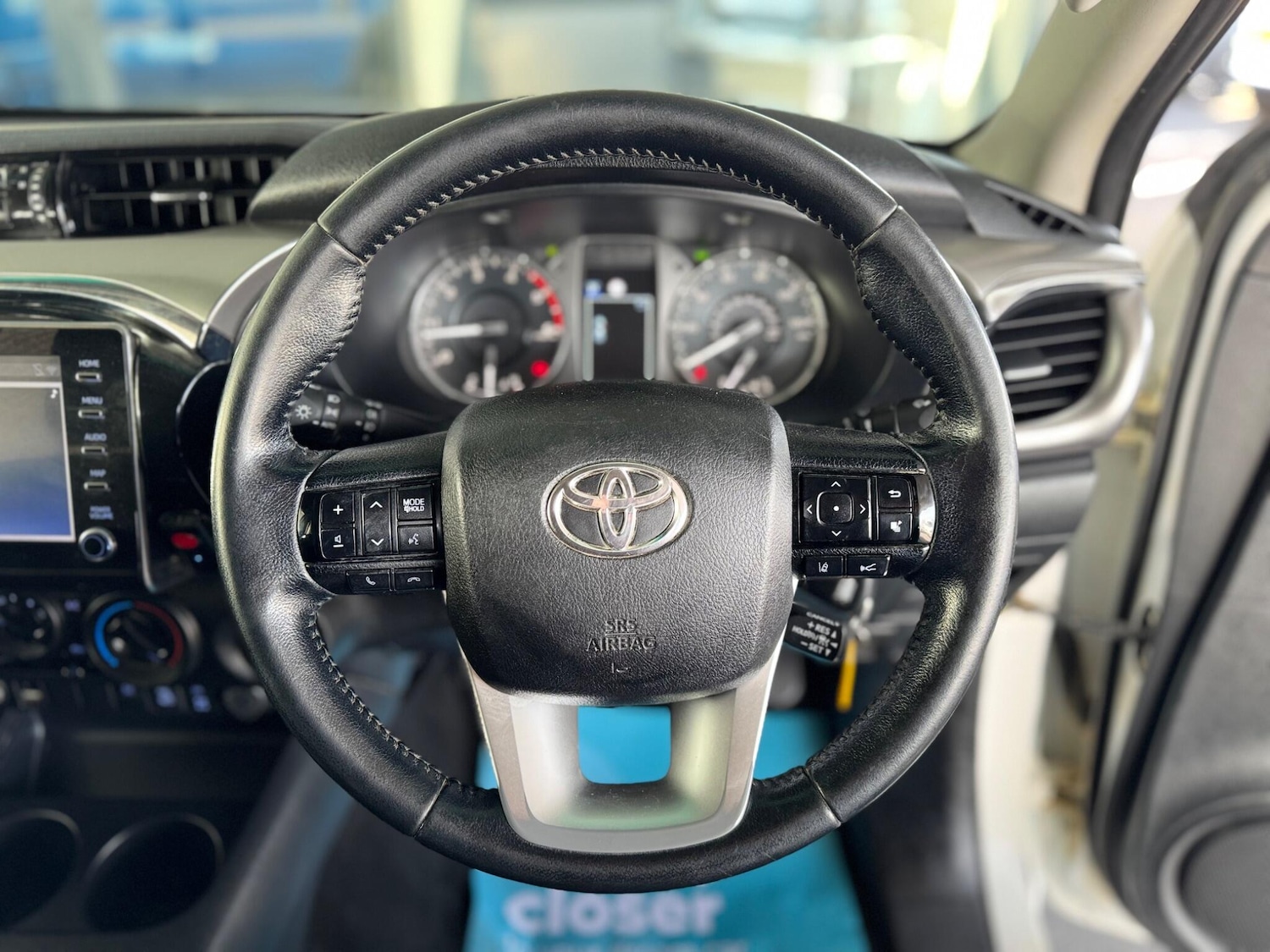 Used Toyota Hilux 2021 for sale - 77993324: Photo 42