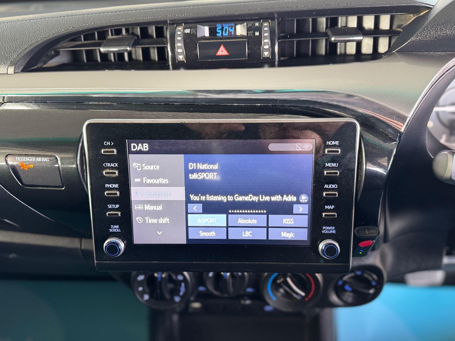 Used Toyota Hilux 2021 for sale - 77993324: Photo 47